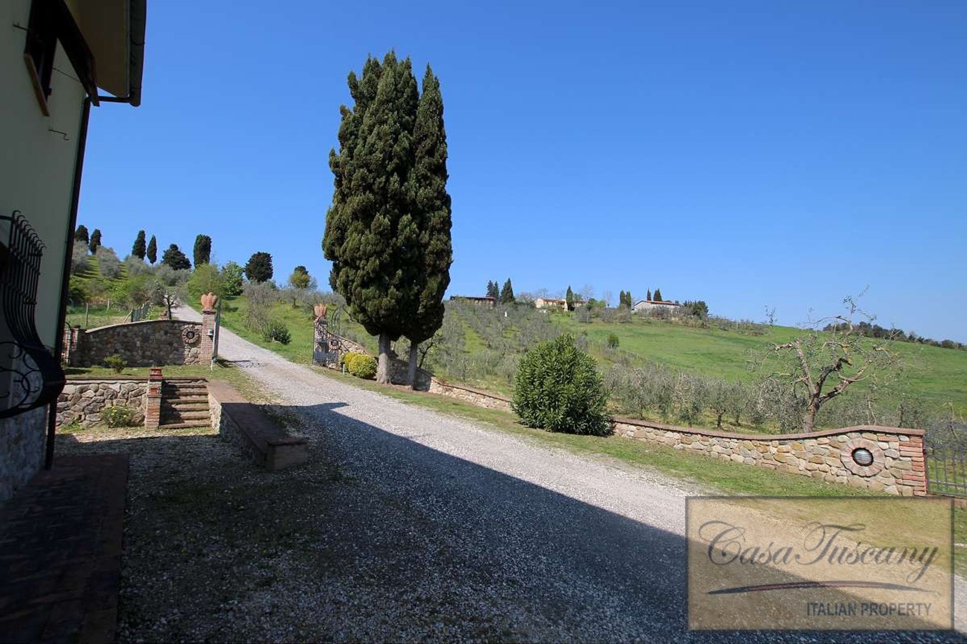 بيت في Volterra, Tuscany 10094468