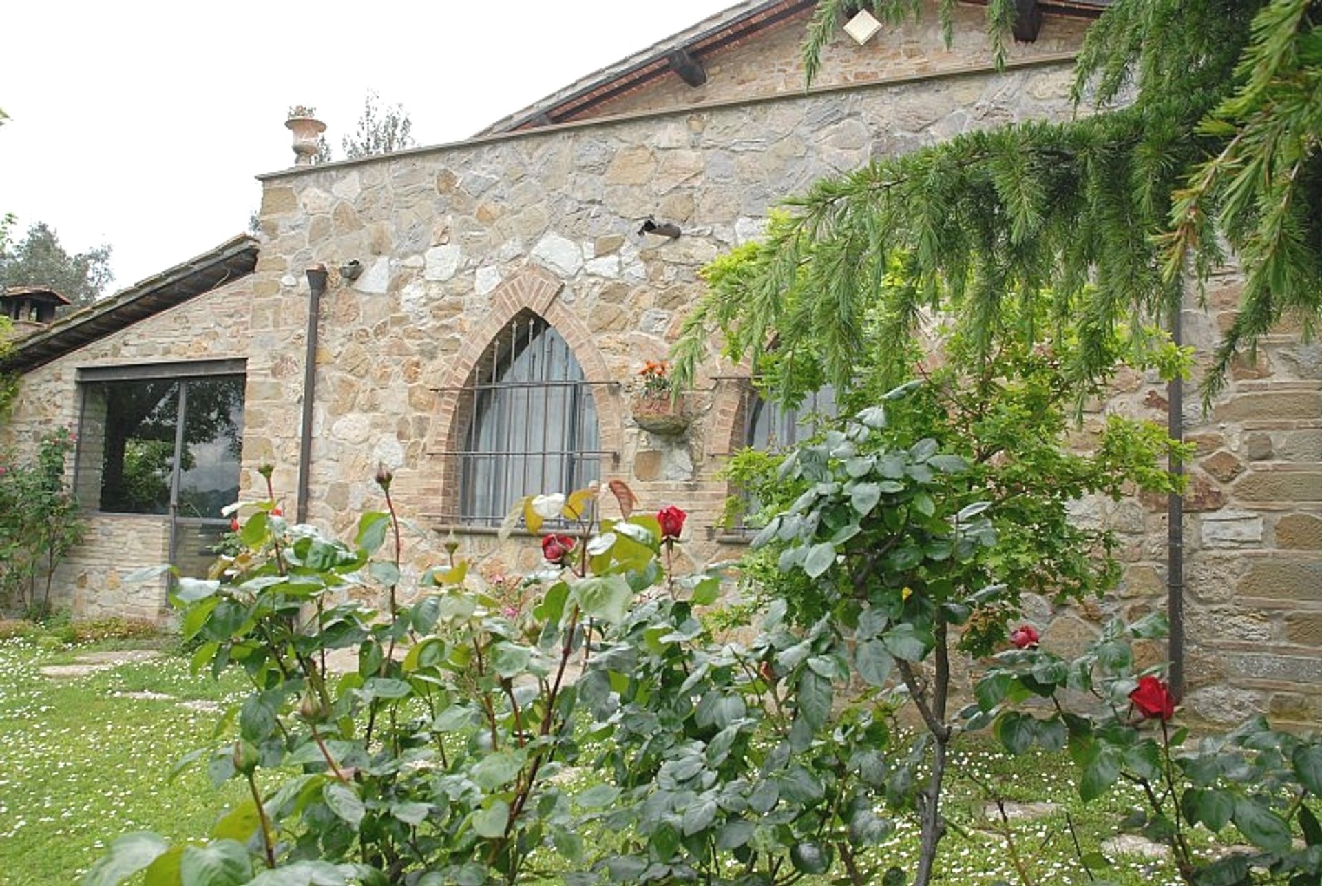 Rumah di Pisa, Tuscany 10094475