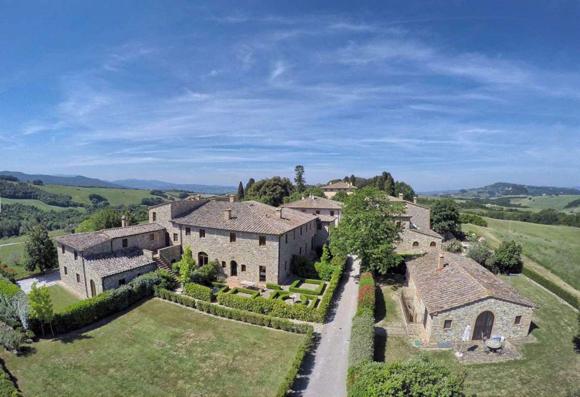 Hus i Volterra, Toscana 10094476