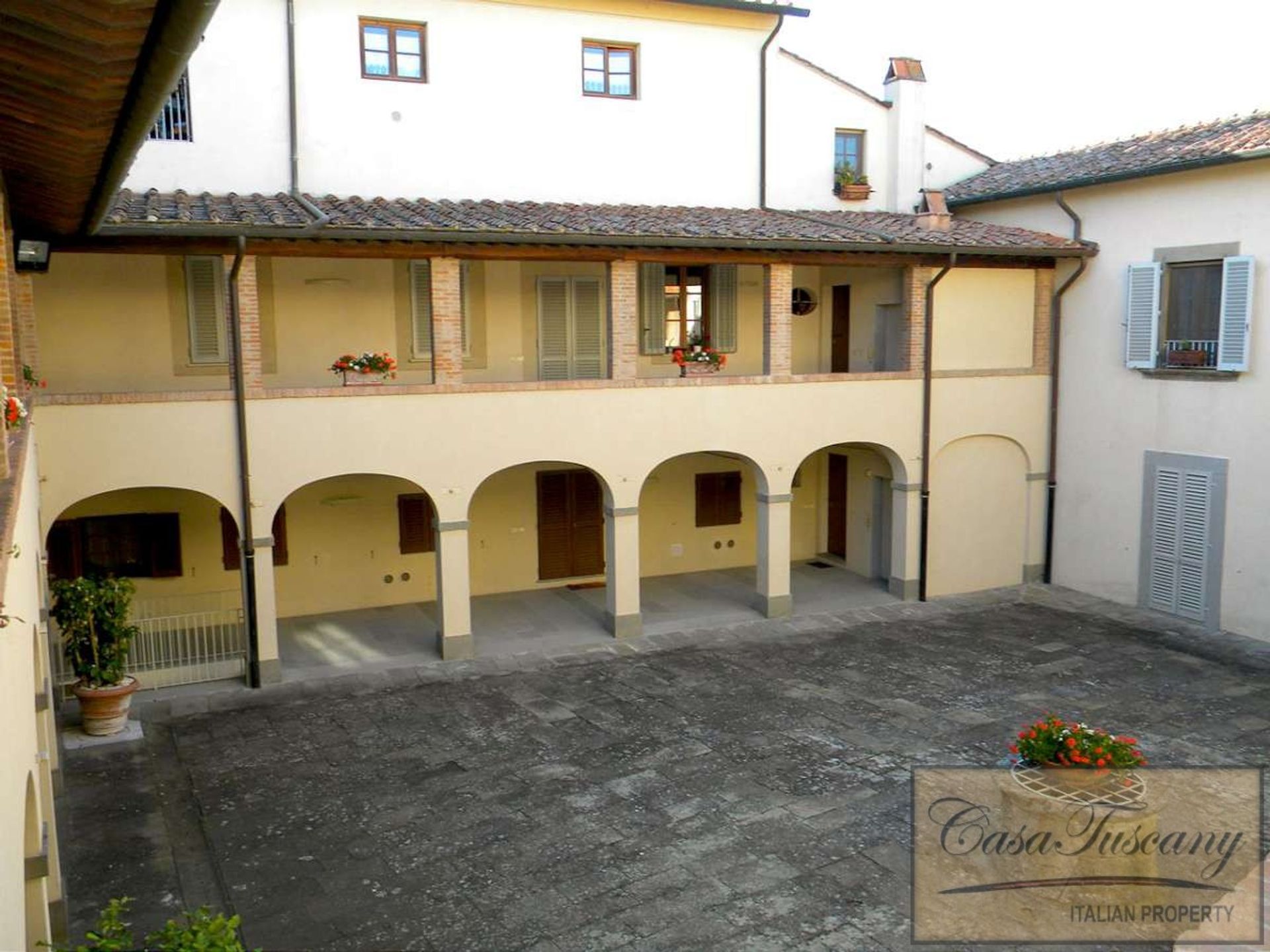 Condominium in Calcinaia, Toscane 10094477