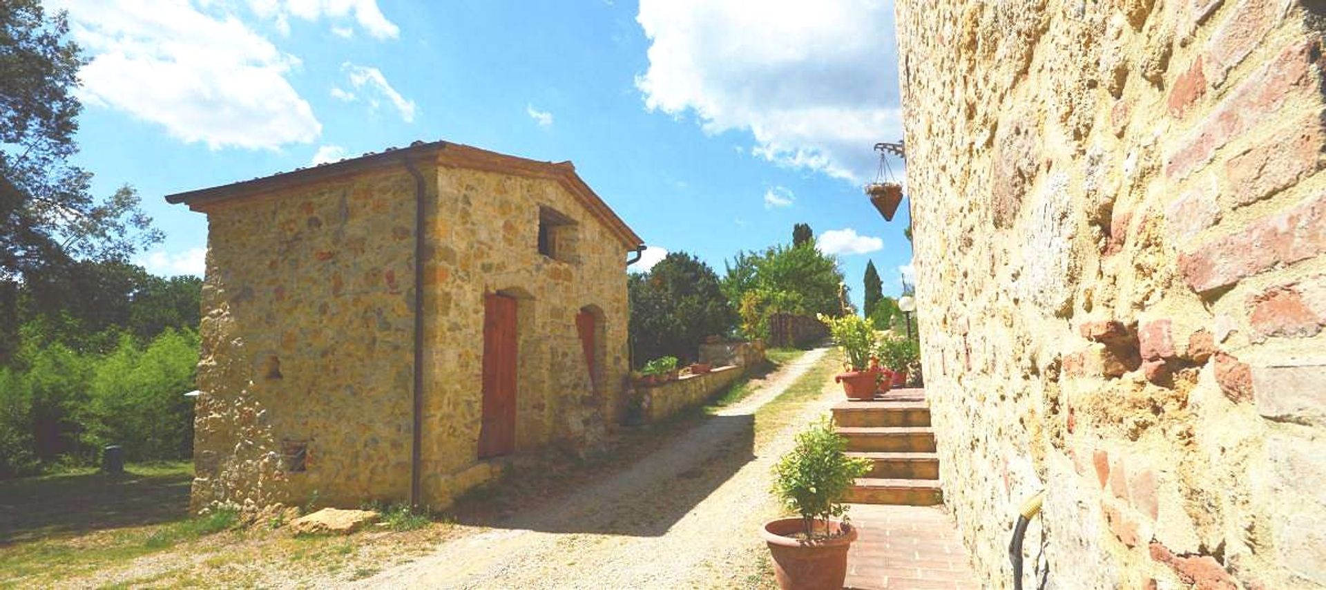 Condominio nel Colle di Val d'Elsa, Tuscany 10094480