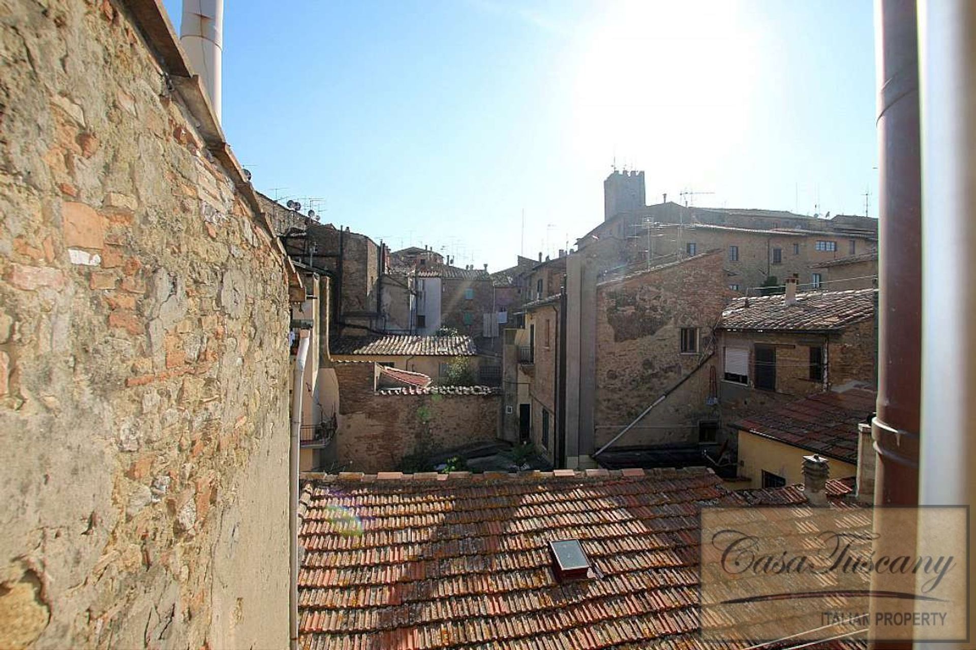 Condominium in Volterra, Tuscany 10094549