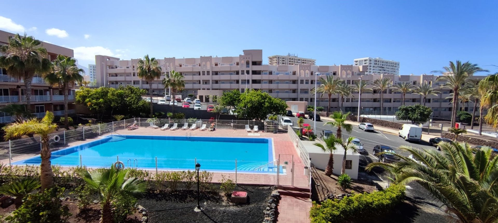 Condominium in Adeje, Canary Islands 10094618