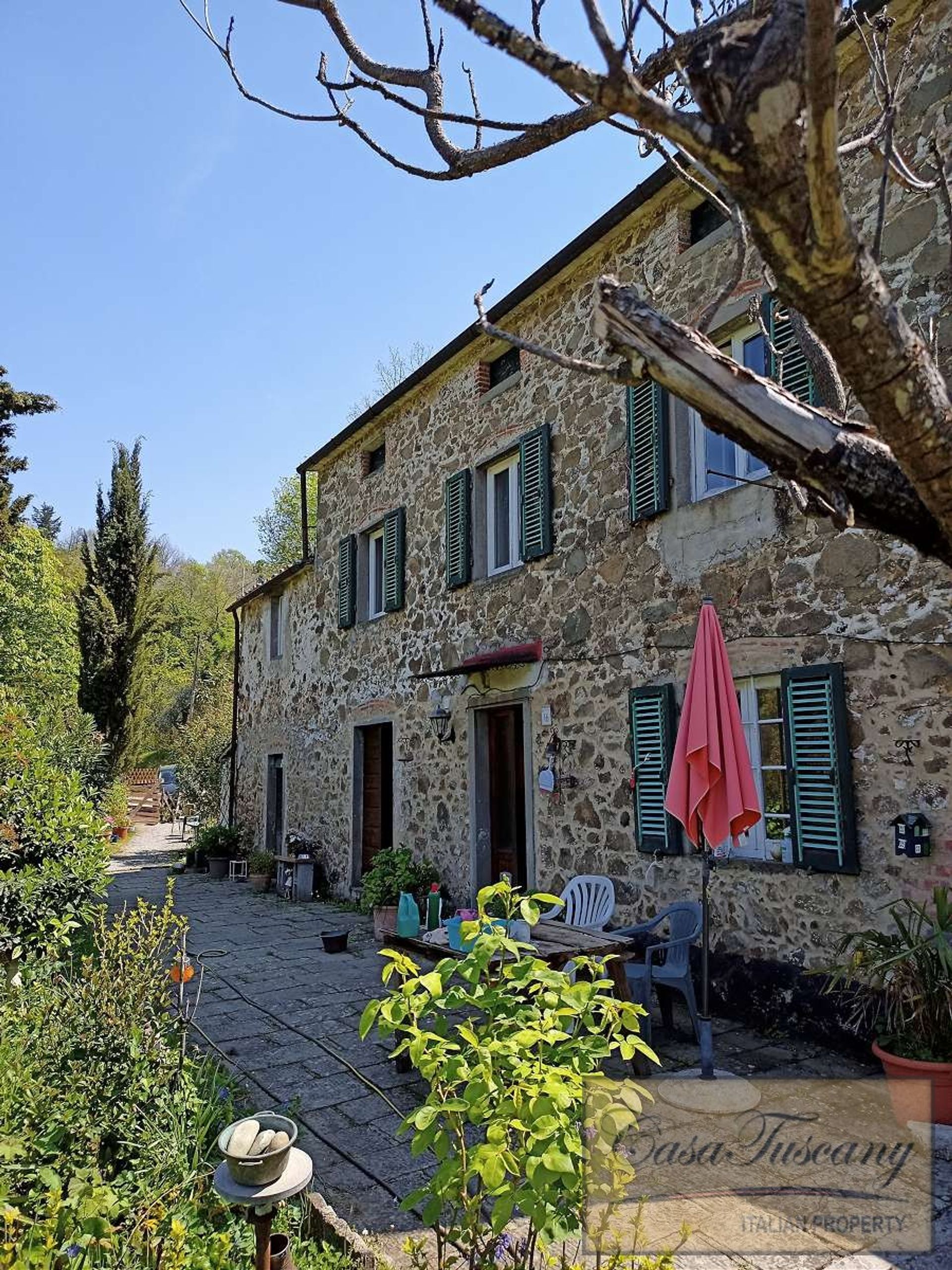 Hus i Vellano, Toscana 10094675