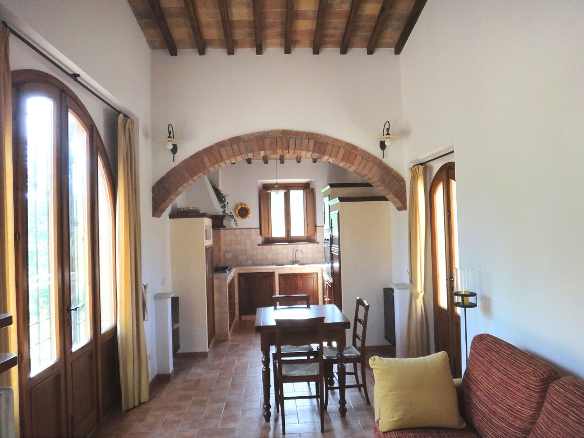 House in San Gimignano, Tuscany 10094722