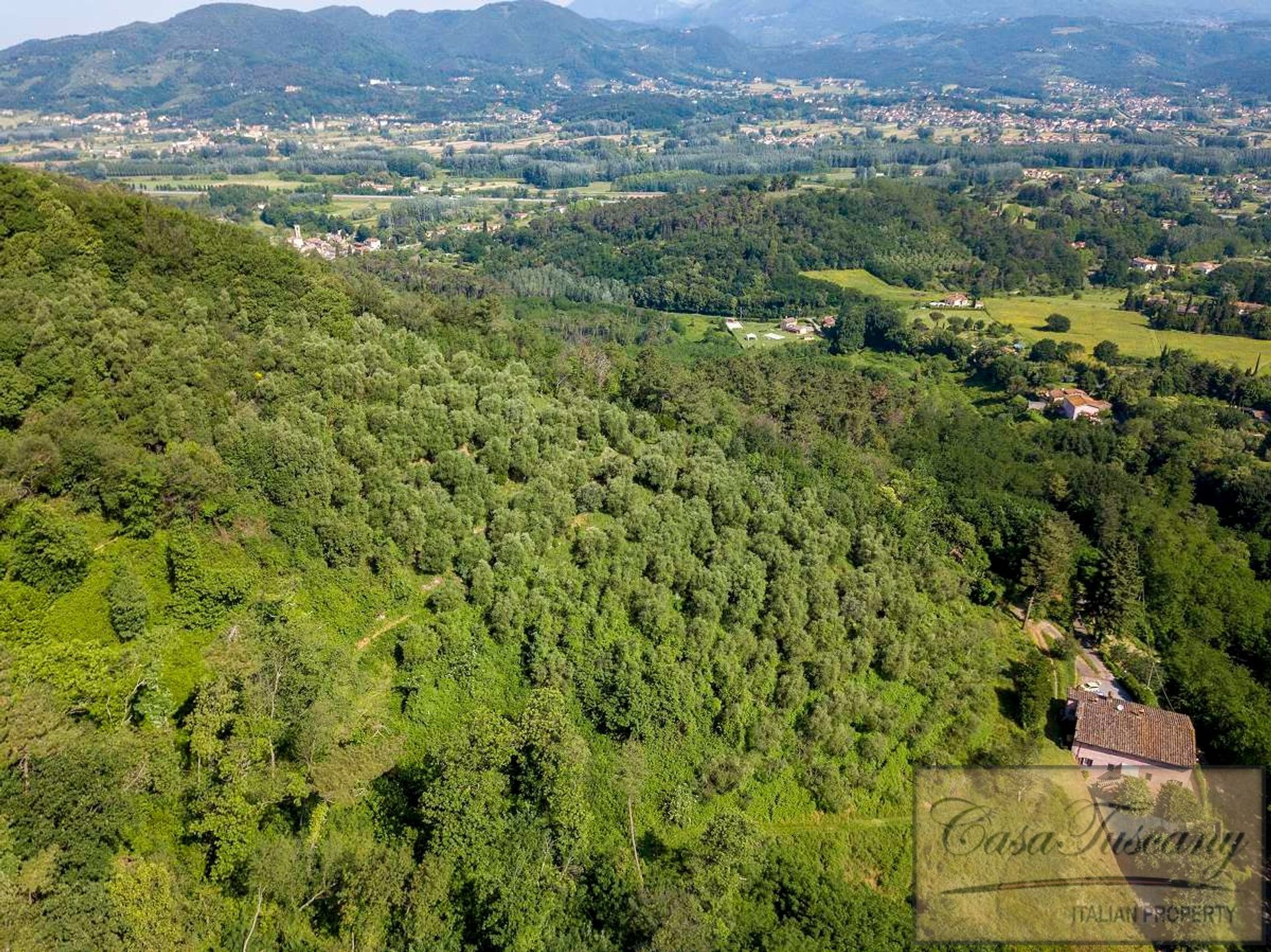 Rumah di Lucca, Tuscany 10094792