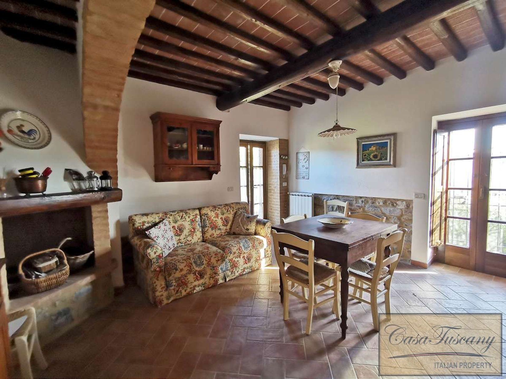 Condominium in San Gimignano, Tuscany 10094803