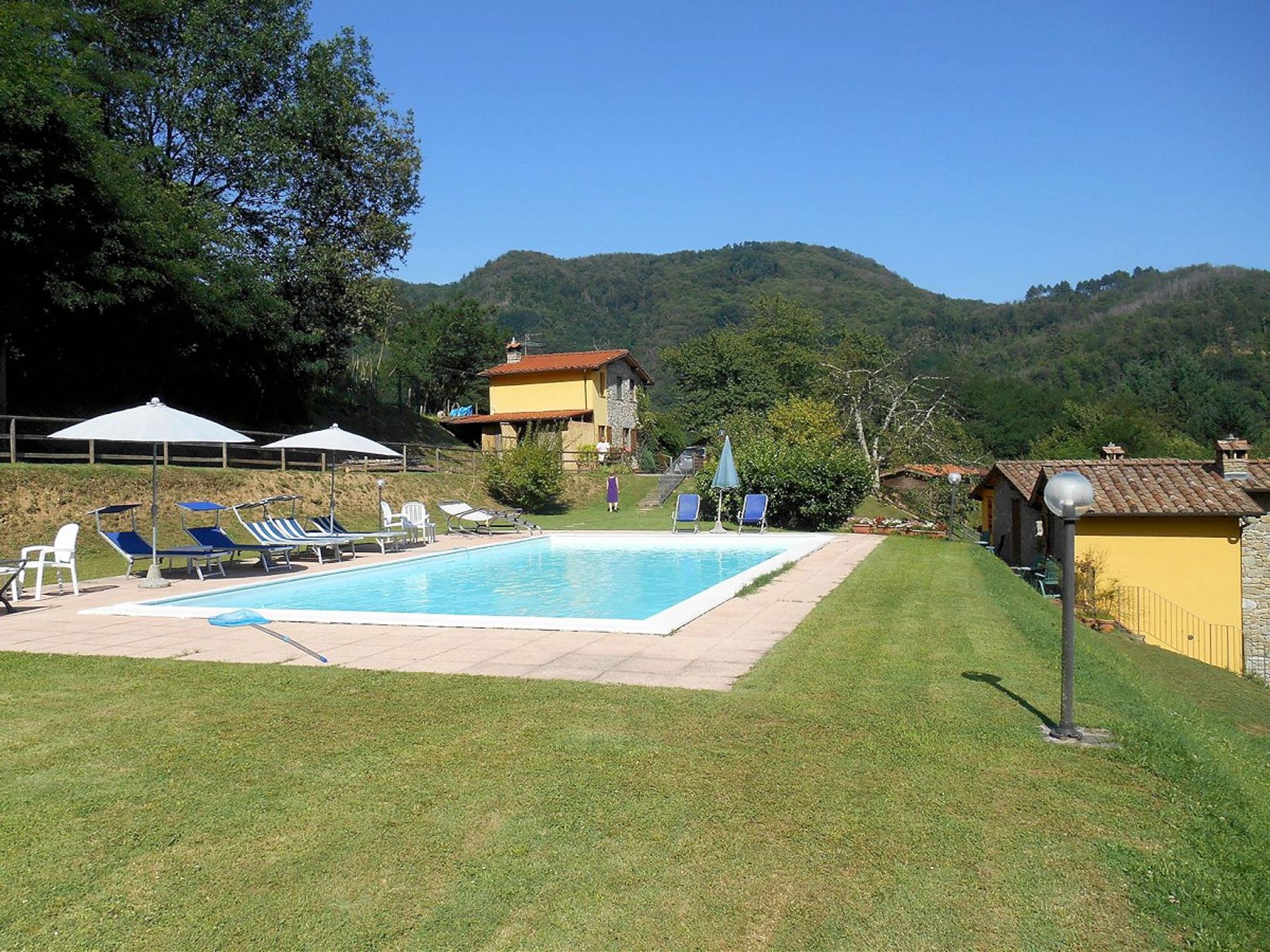 房子 在 Bagni Di Lucca, Tuscany 10094901