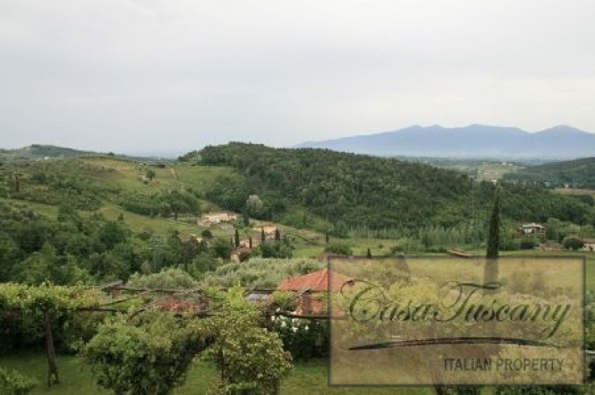 بيت في Lucca, Tuscany 10094905