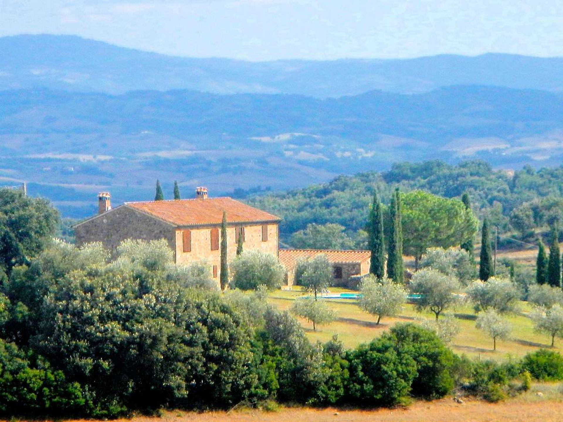 Rumah di Civitella Marittima, Toskana 10094935