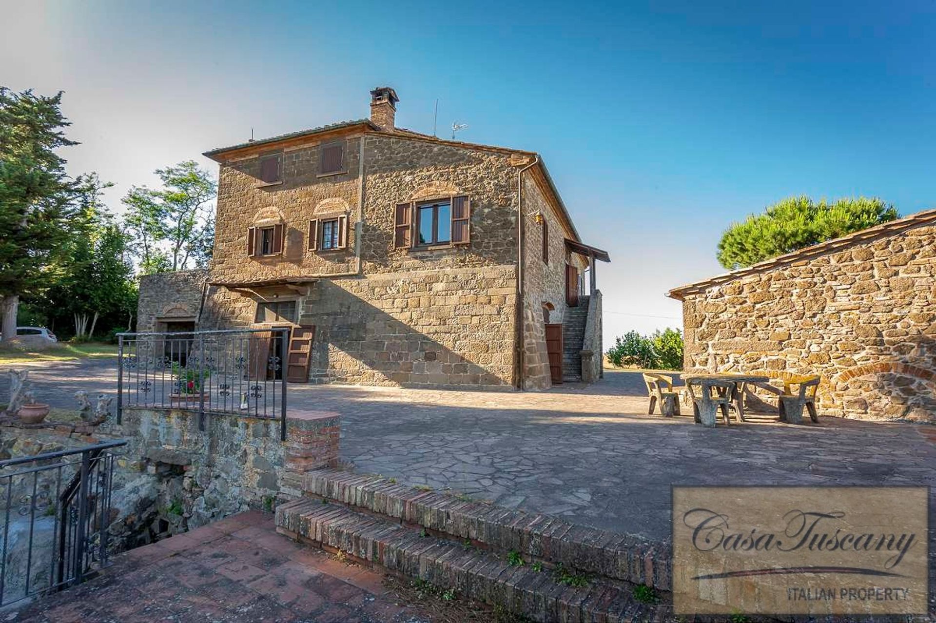 Rumah di Volterra, Tuscany 10094937