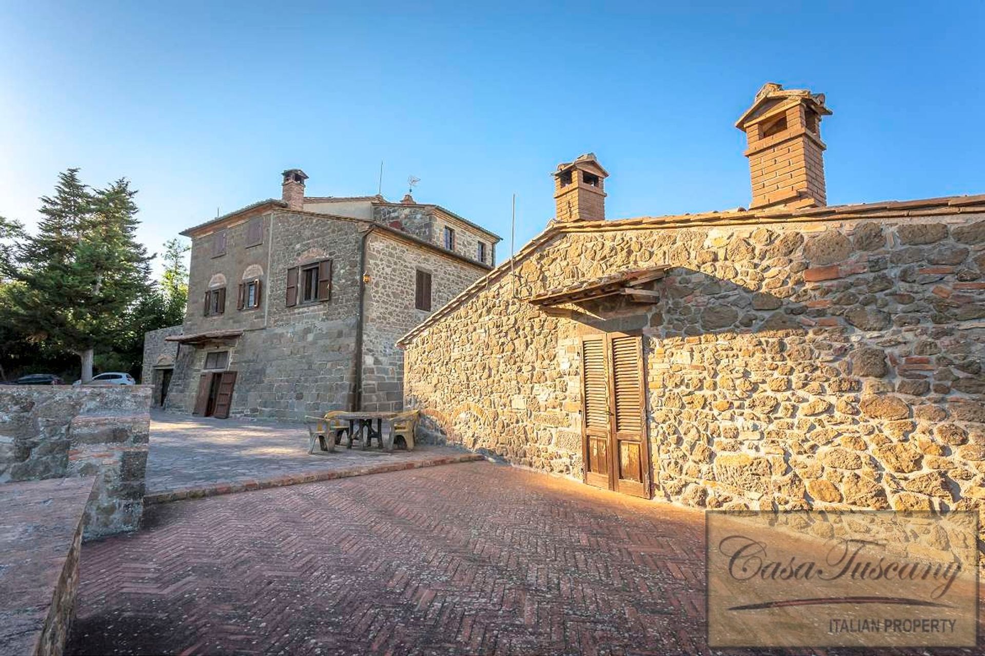 Rumah di Volterra, Tuscany 10094937