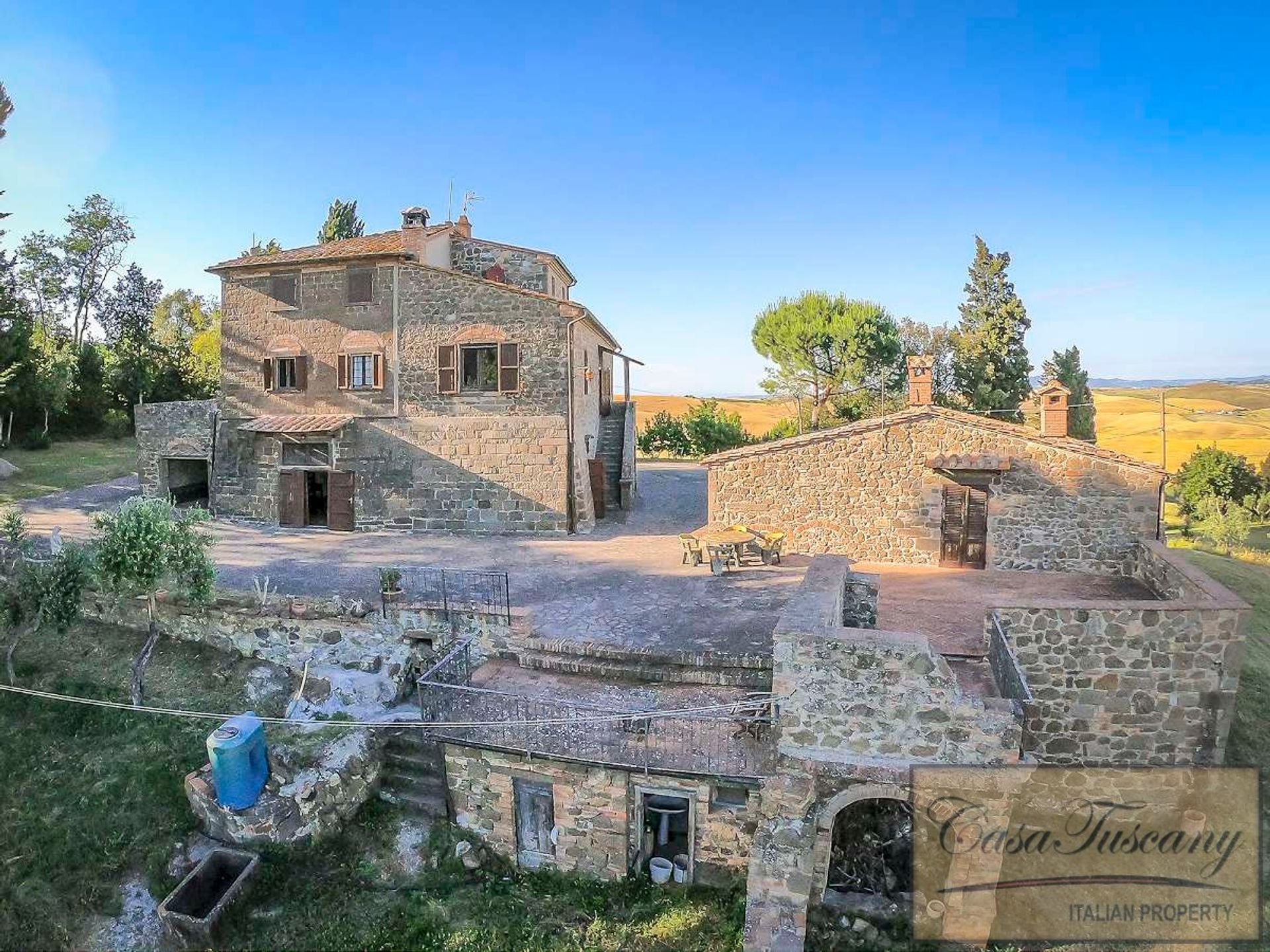 Rumah di Volterra, Tuscany 10094937