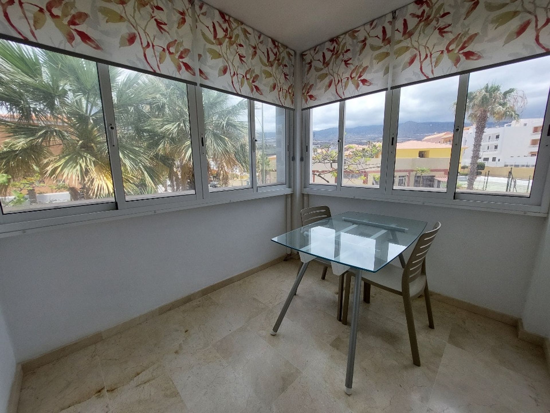 Condominio nel Guia de Isora, Tenerife 10095003