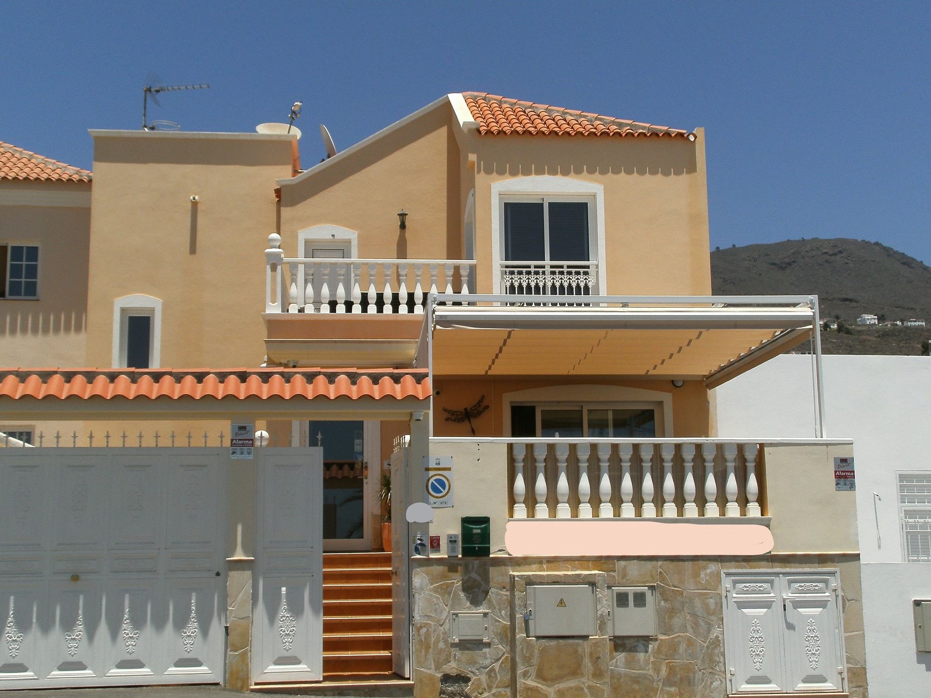 House in Adeje, Canary Islands 10095017