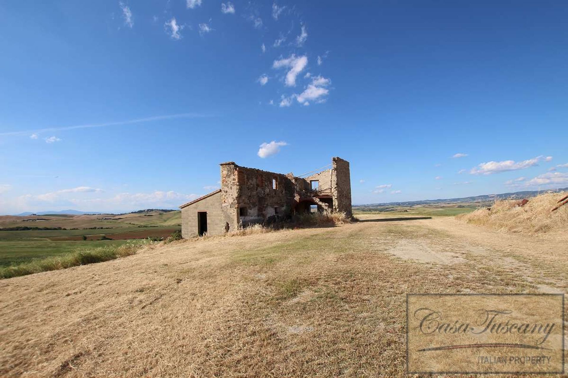 Terre dans Volterra, Tuscany 10095042