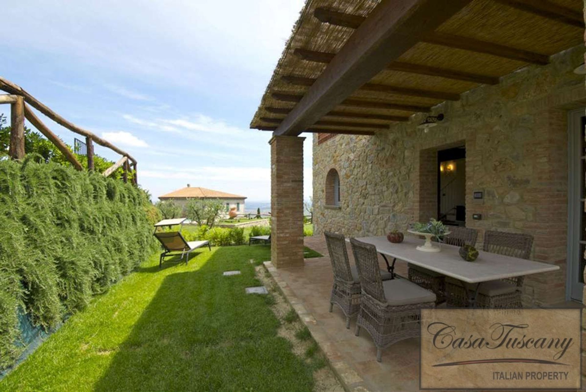 Condominium dans Chianni, Tuscany 10095054