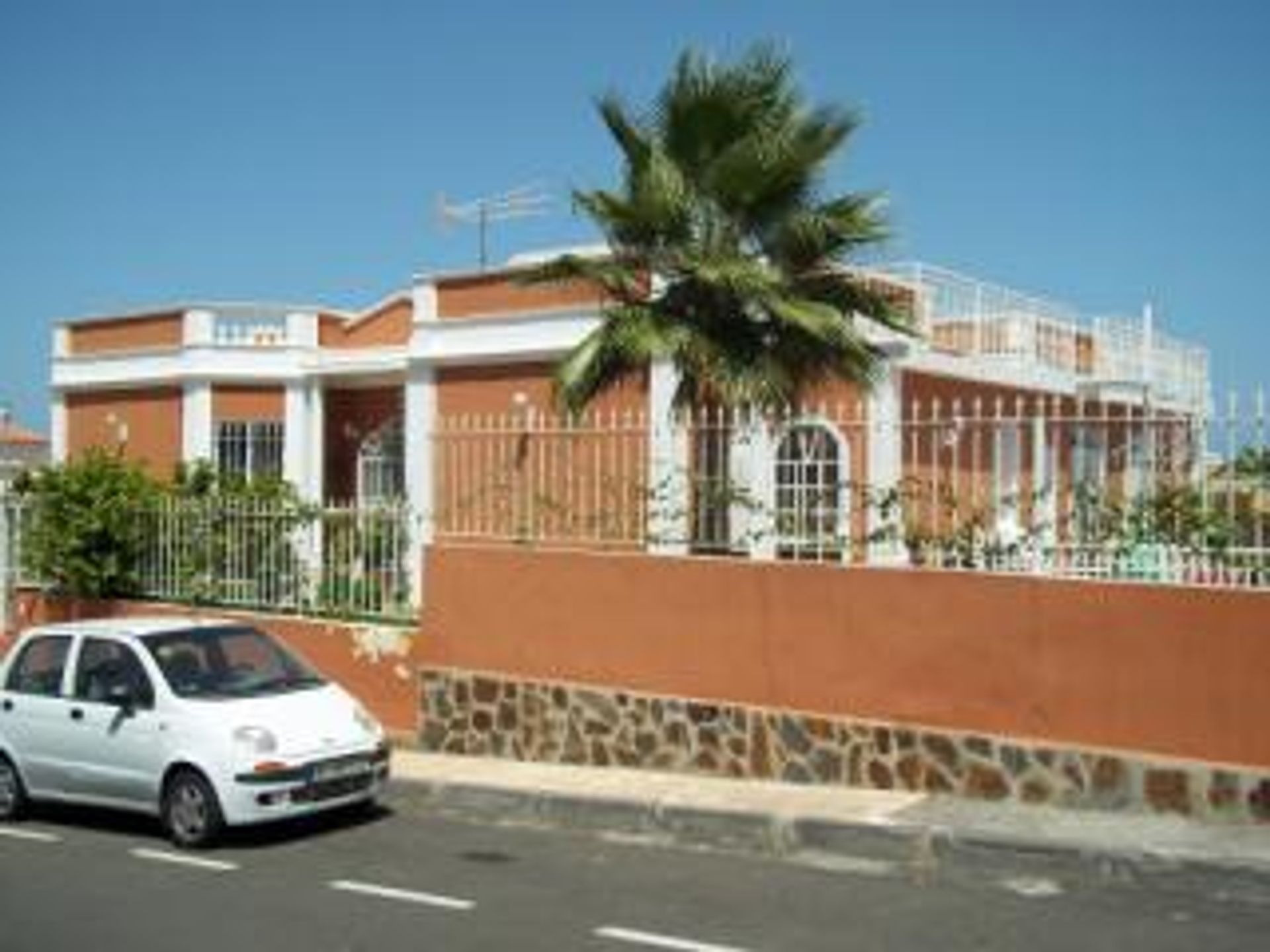 House in Los Gigantes, Tenerife 10095055