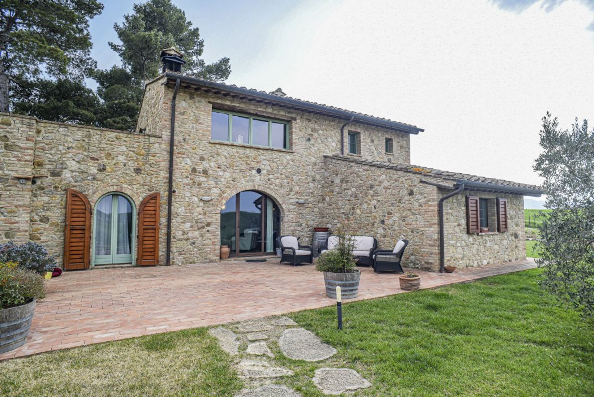 Kondominium dalam Volterra, Tuscany 10095064