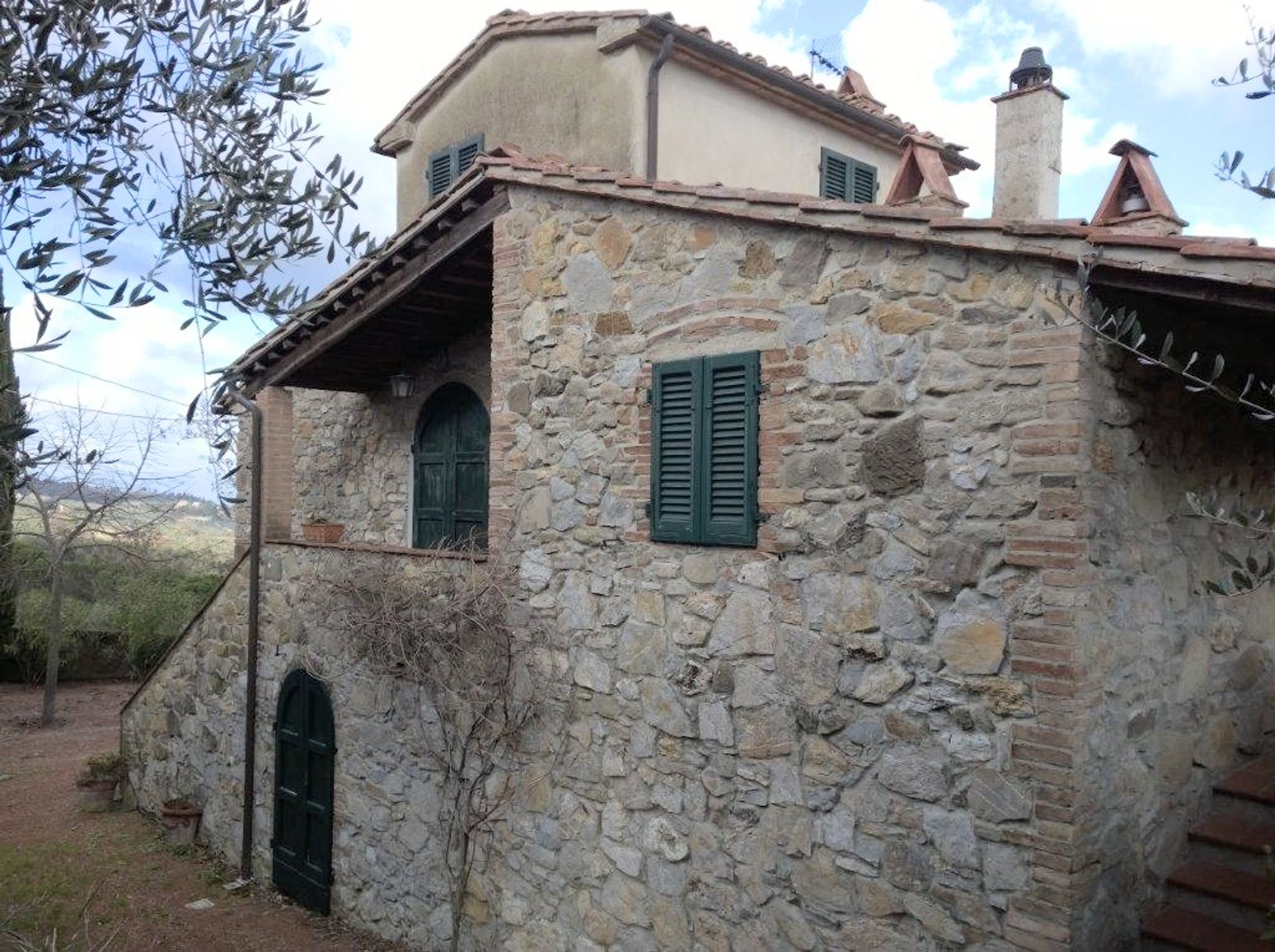 Huis in Chianni, Toscane 10095109