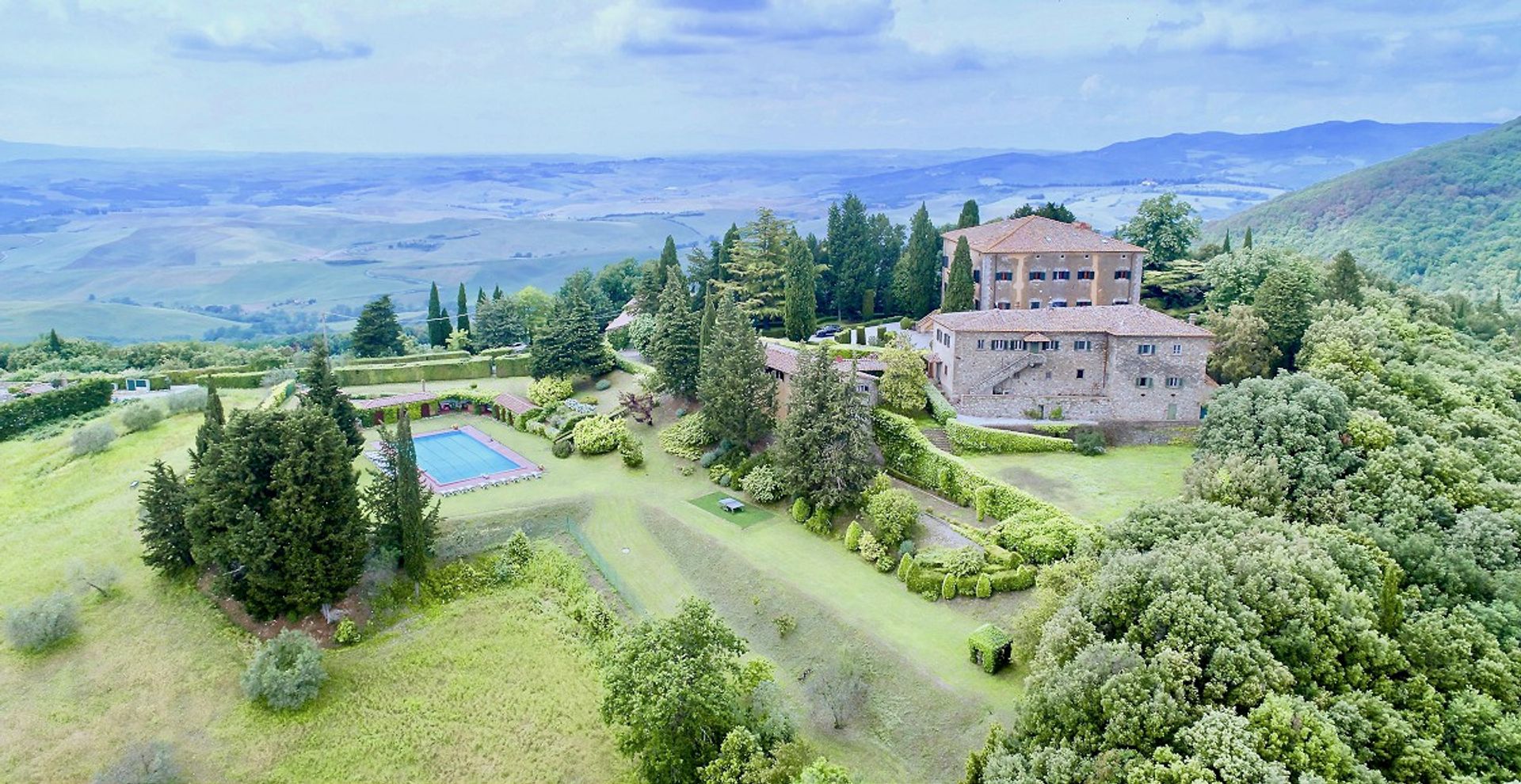 rumah dalam Volterra, Tuscany 10095165