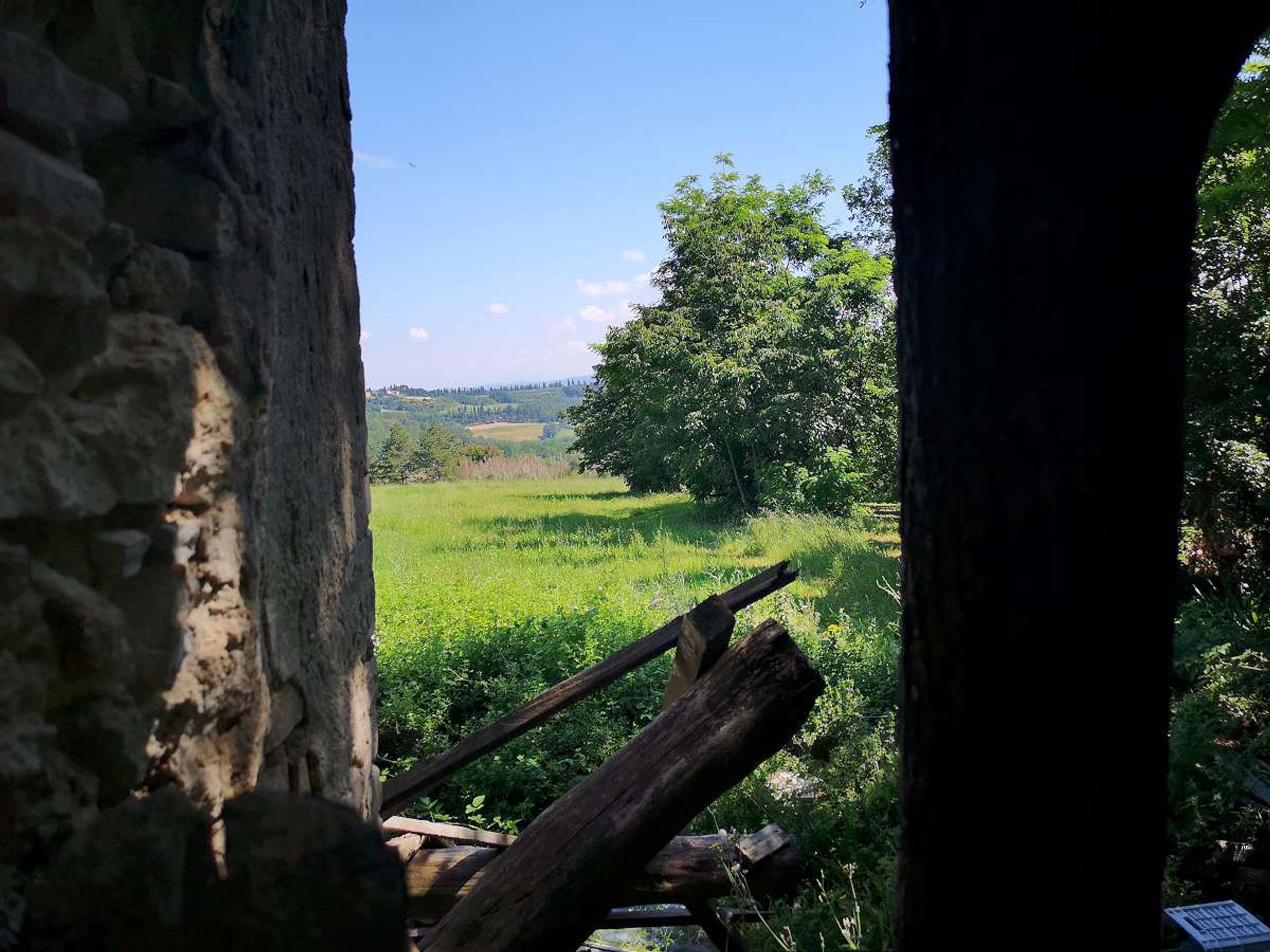 Outro no San Gimignano, Tuscany 10095175