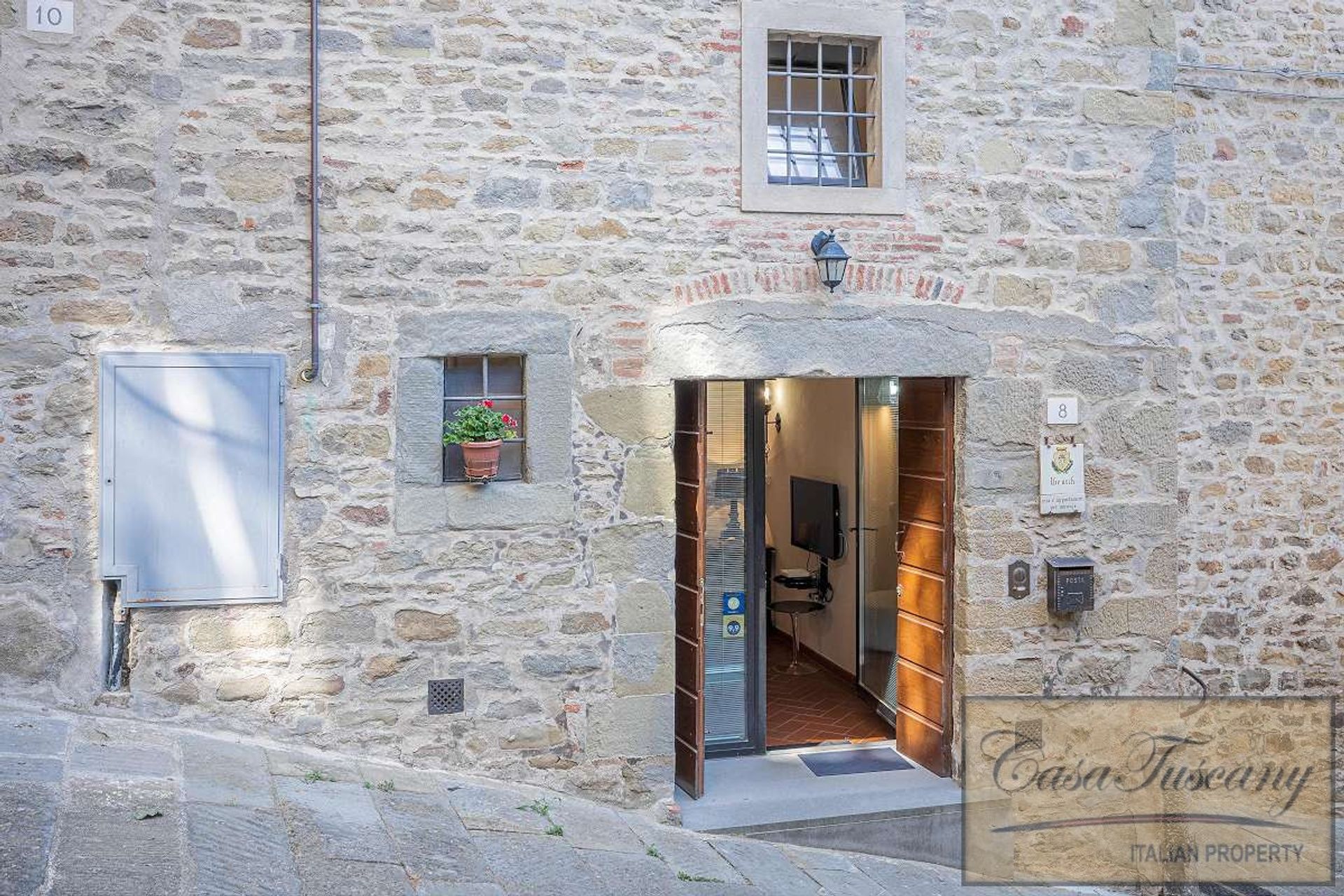 عمارات في Cortona, Tuscany 10095185