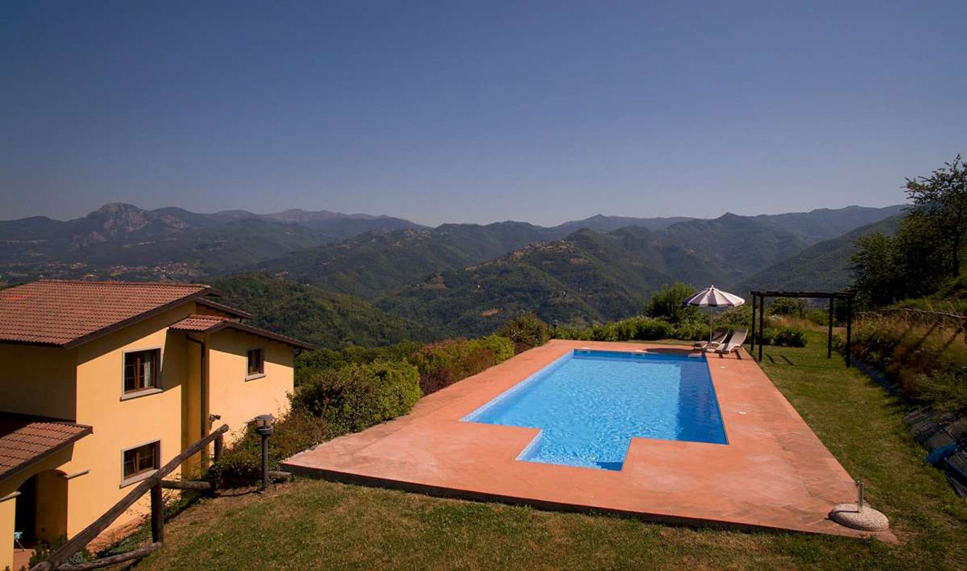 loger dans Castiglione Di Garfagnana, Tuscany 10095186