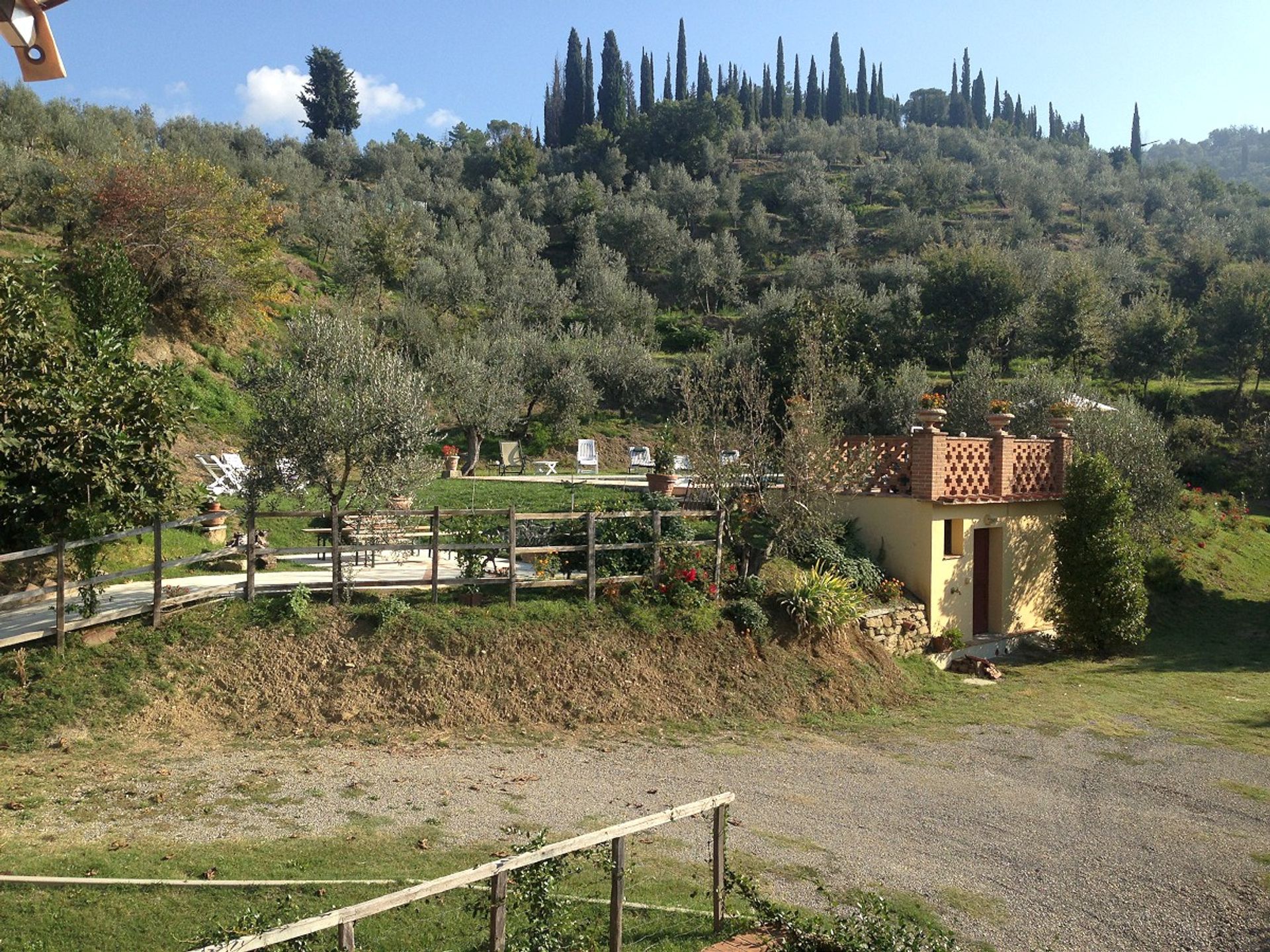 房子 在 Castiglion Fiorentino, Tuscany 10095190