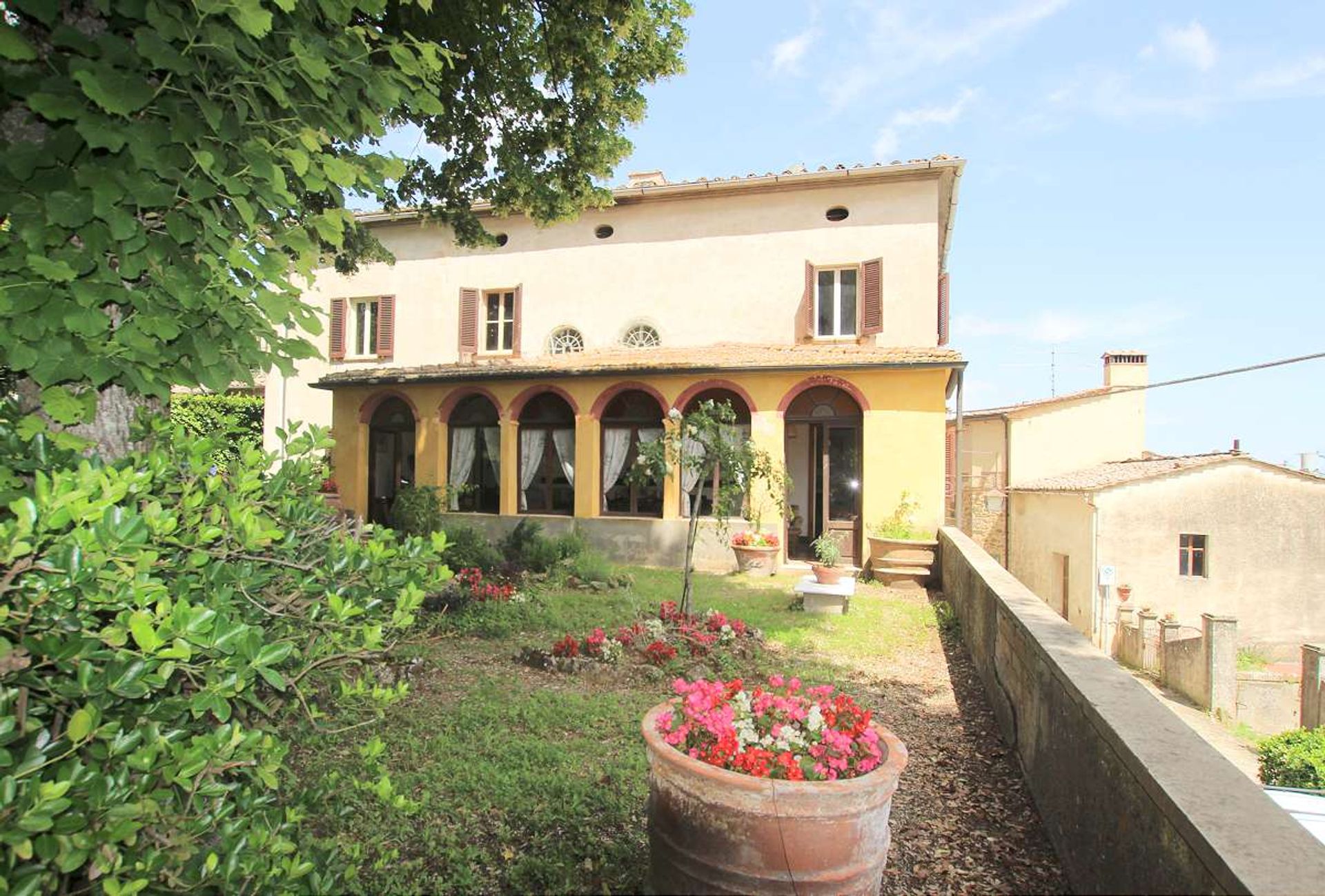 Huis in Chianni, Toscane 10095199