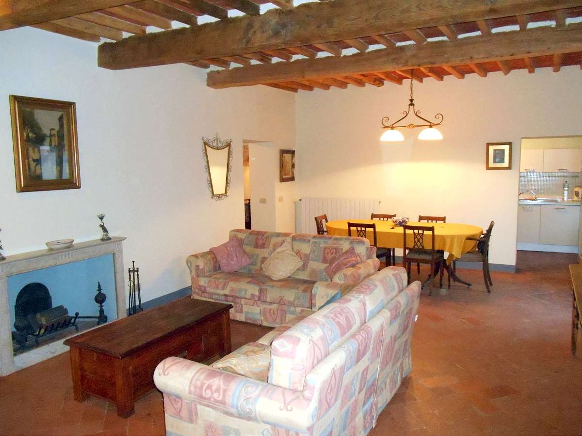 Condominium in Pescia, Tuscany 10095203