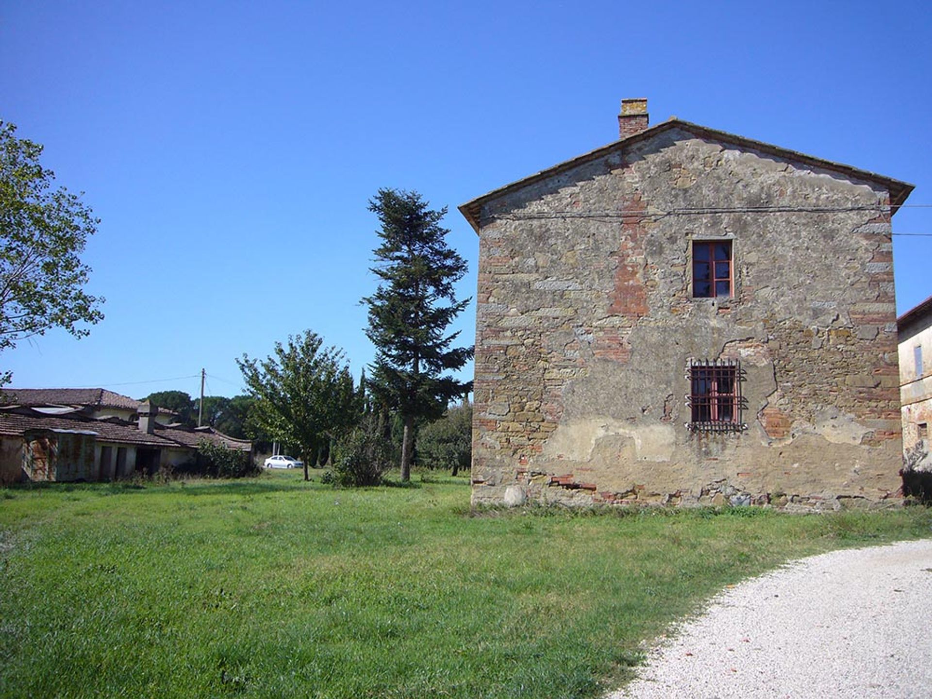 Rumah di Castiglion Fiorentino, Tuscany 10095205