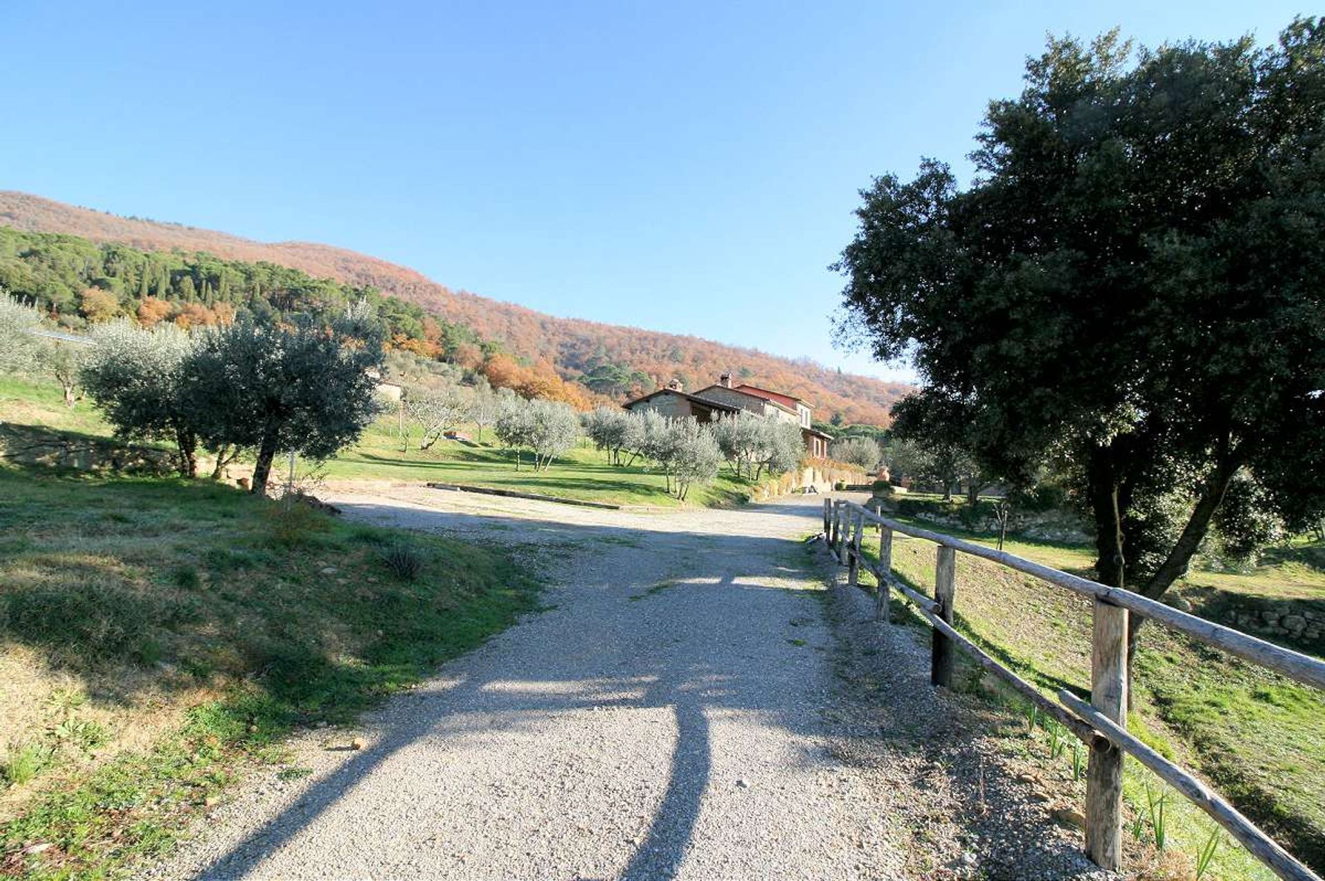 casa no Loro Ciuffenna, Tuscany 10095207