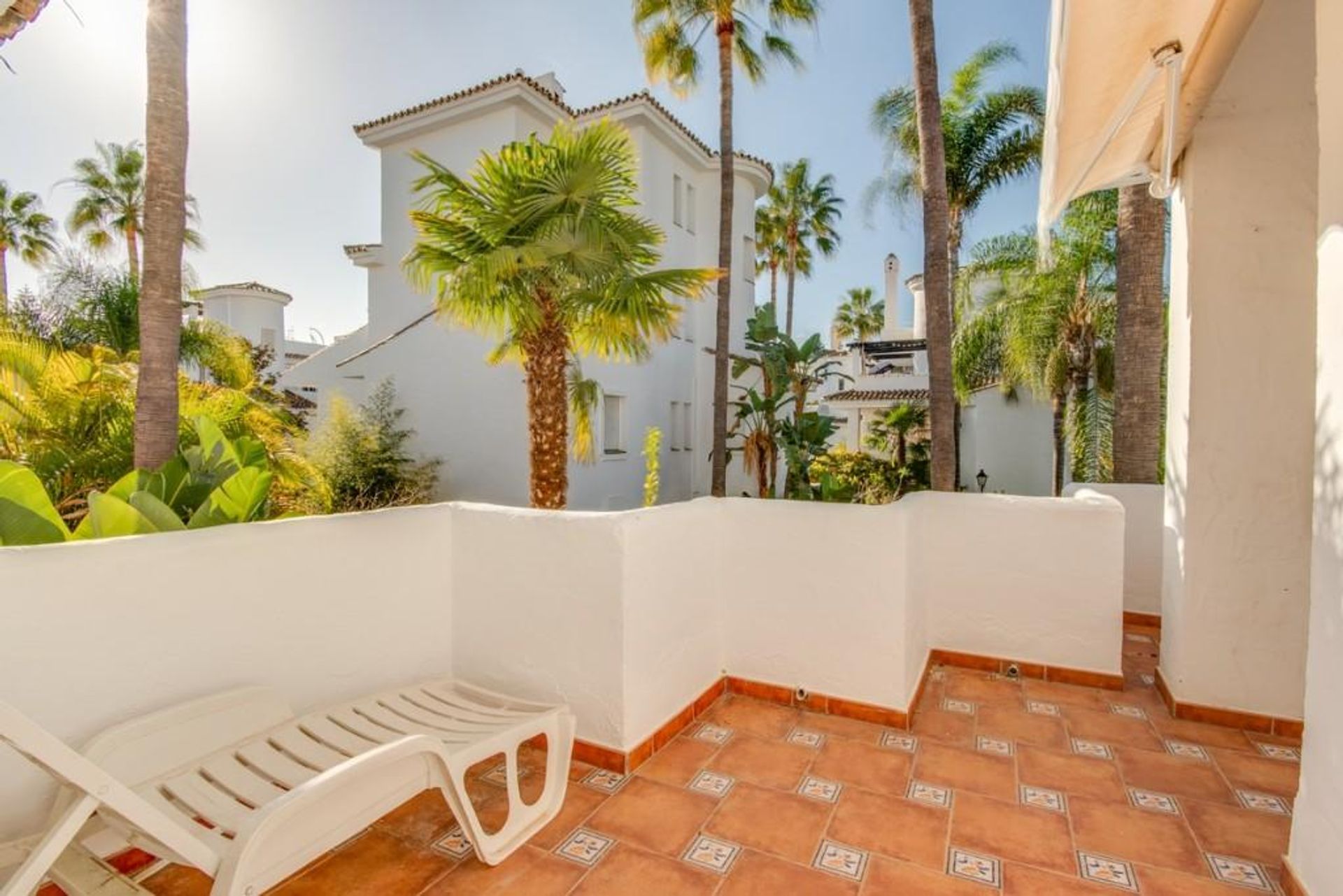 Квартира в Los Naranjos, Málaga 10095396