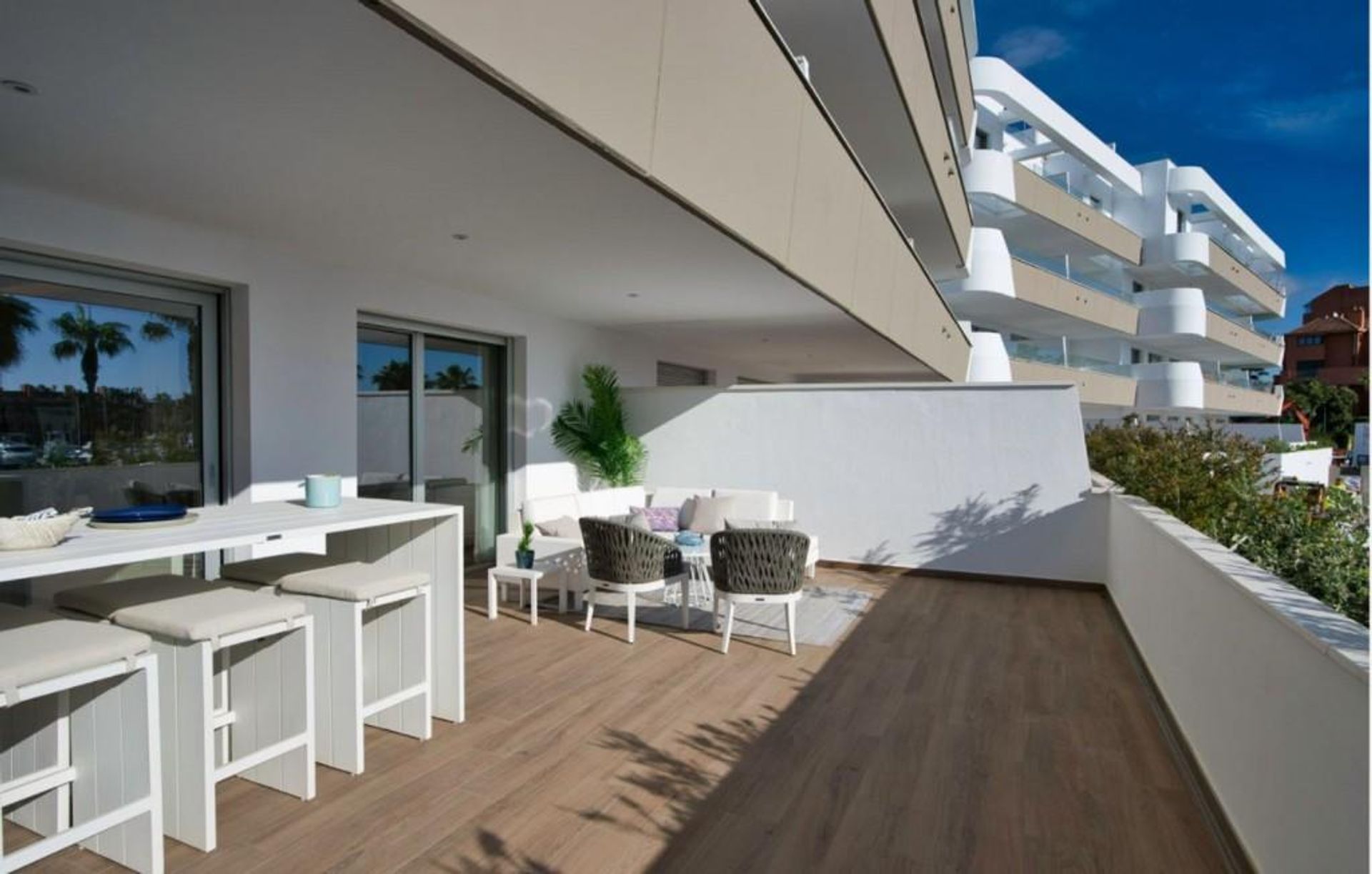 Condominium in Sotogrande, Cádiz 10095611