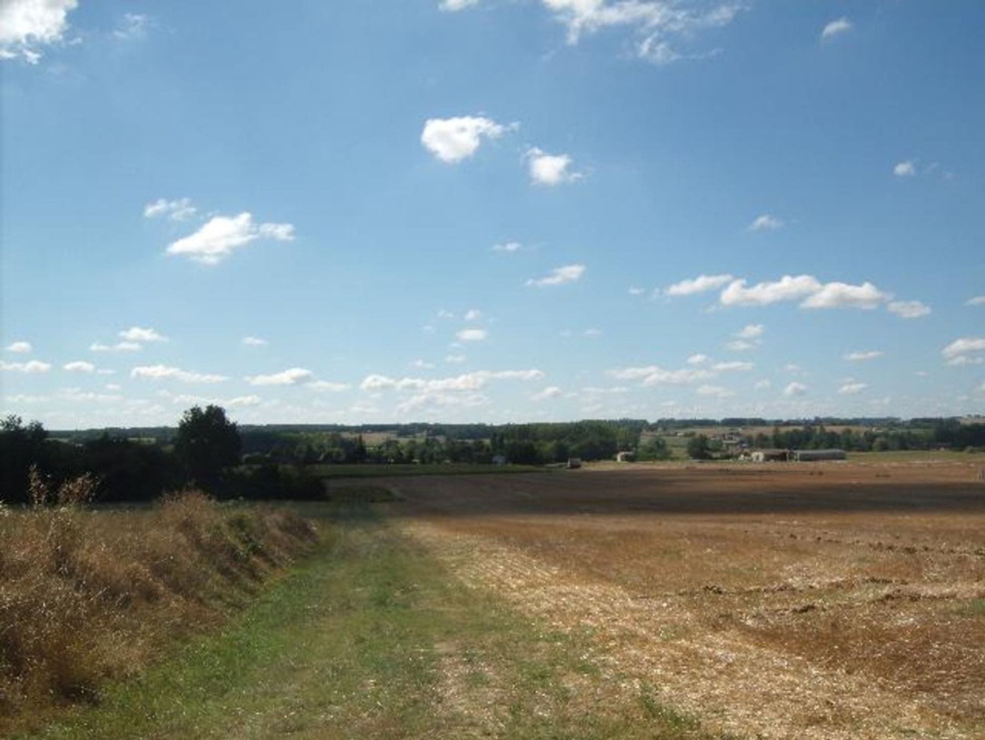 loger dans Moustier, Nouvelle-Aquitaine 10095614