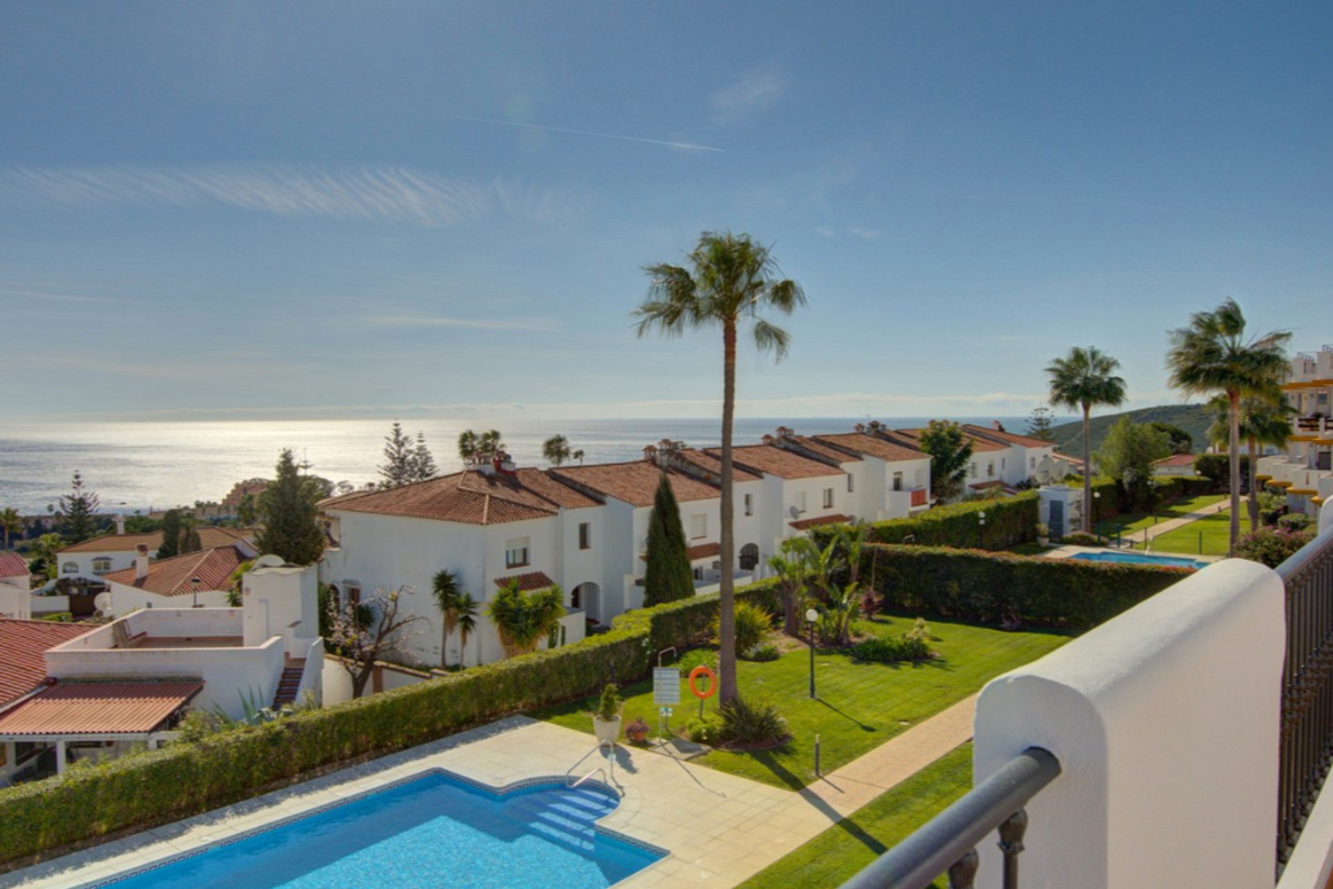 Condominium in Castillo de Sabinillas, Andalusië 10095913