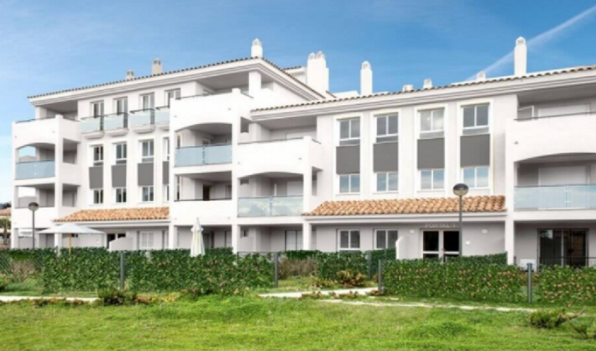 Condominium in Duquesa, Málaga 10095965