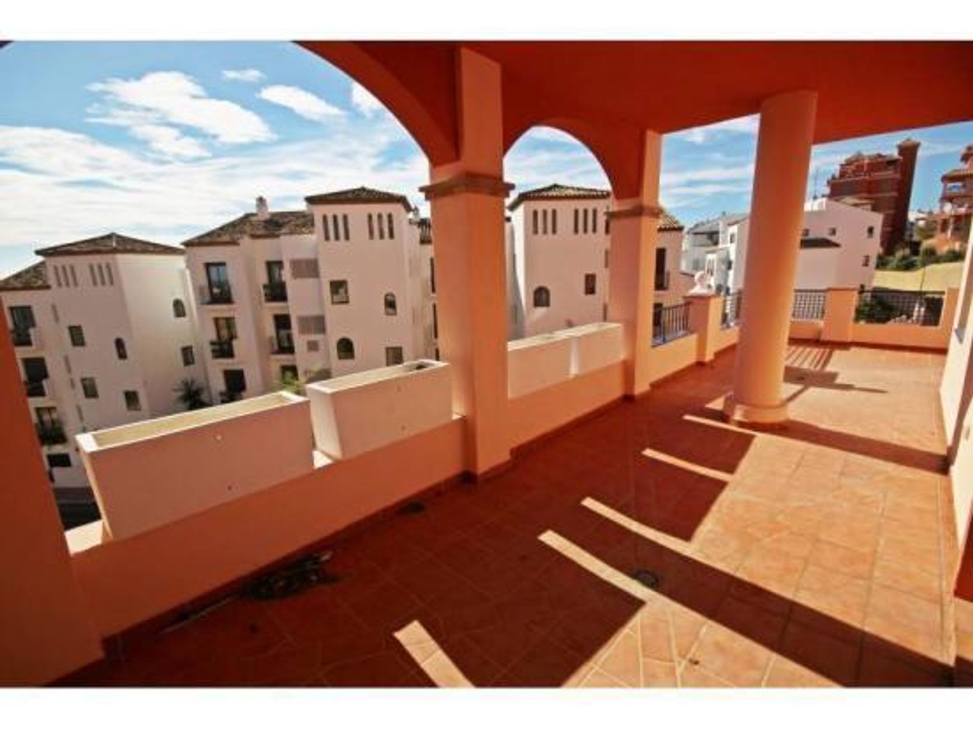 Condominio en Duquesa, Málaga 10096032