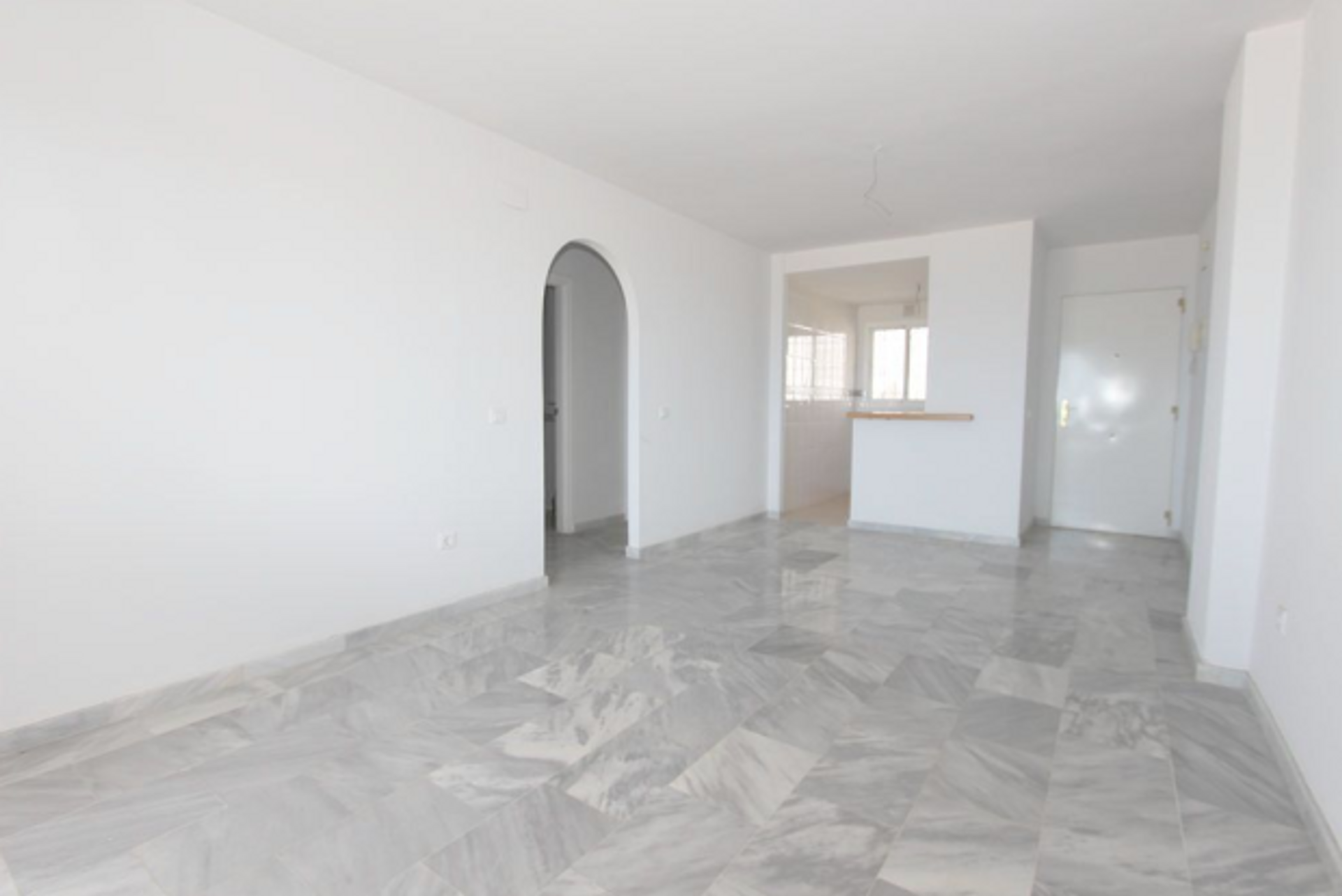 Condominium in Castillo de Sabinillas, Andalusia 10096061