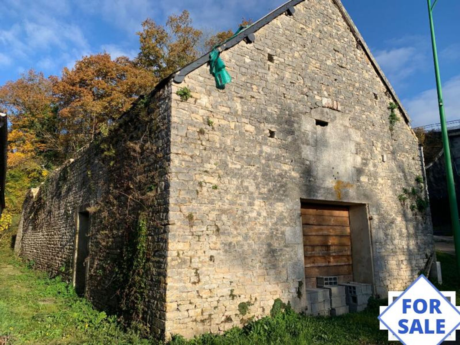 Hus i Saint-Gervais-du-Perron, Basse-Normandie 10096567