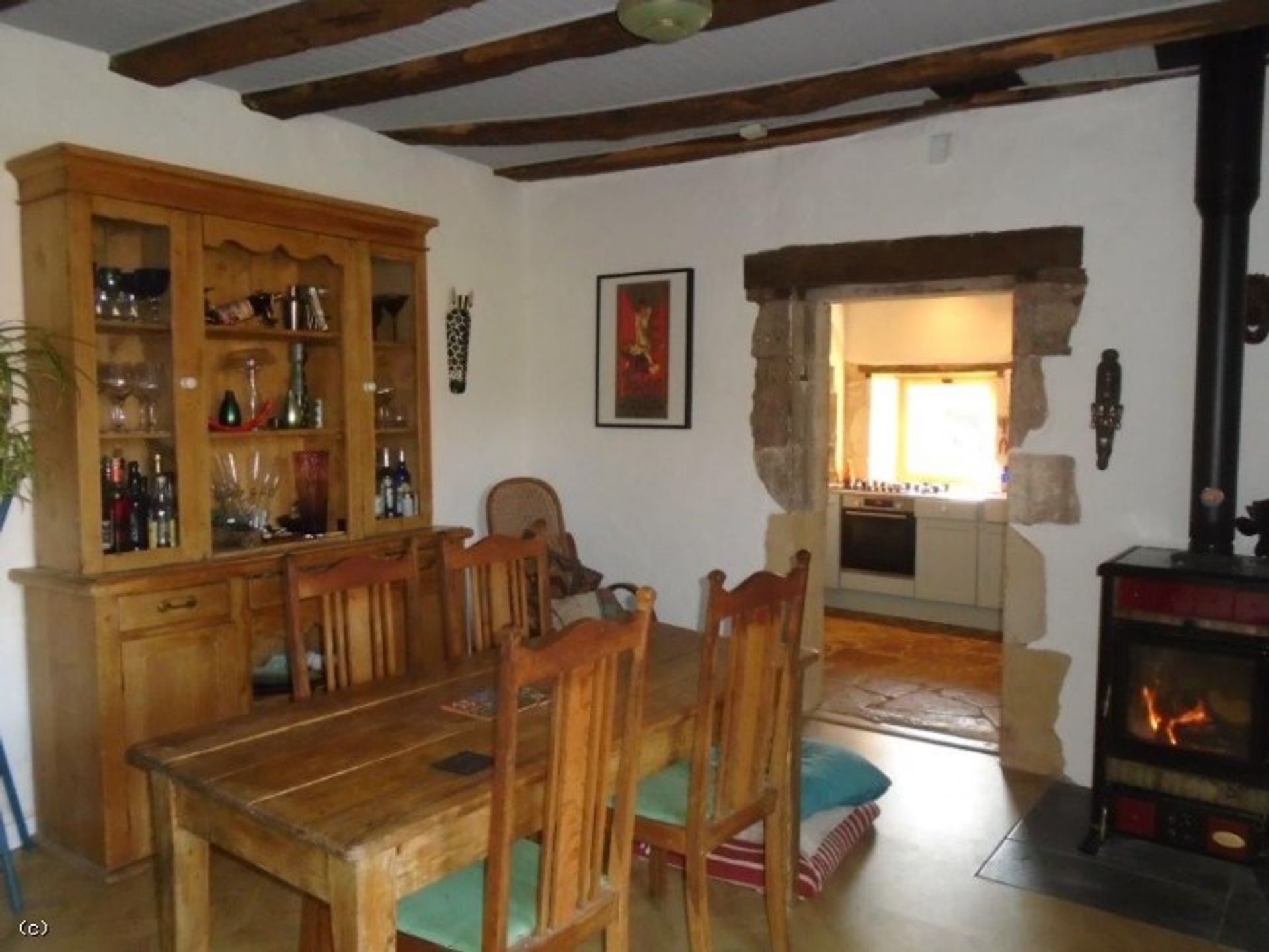 σπίτι σε Lezay, Poitou-Charentes 10096635