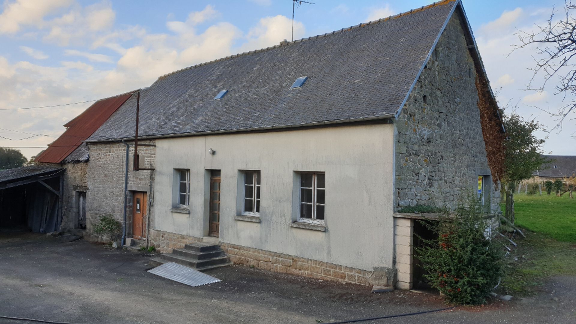 Casa nel Saint-Cyr-du-Bailleul, Normandie 10096787