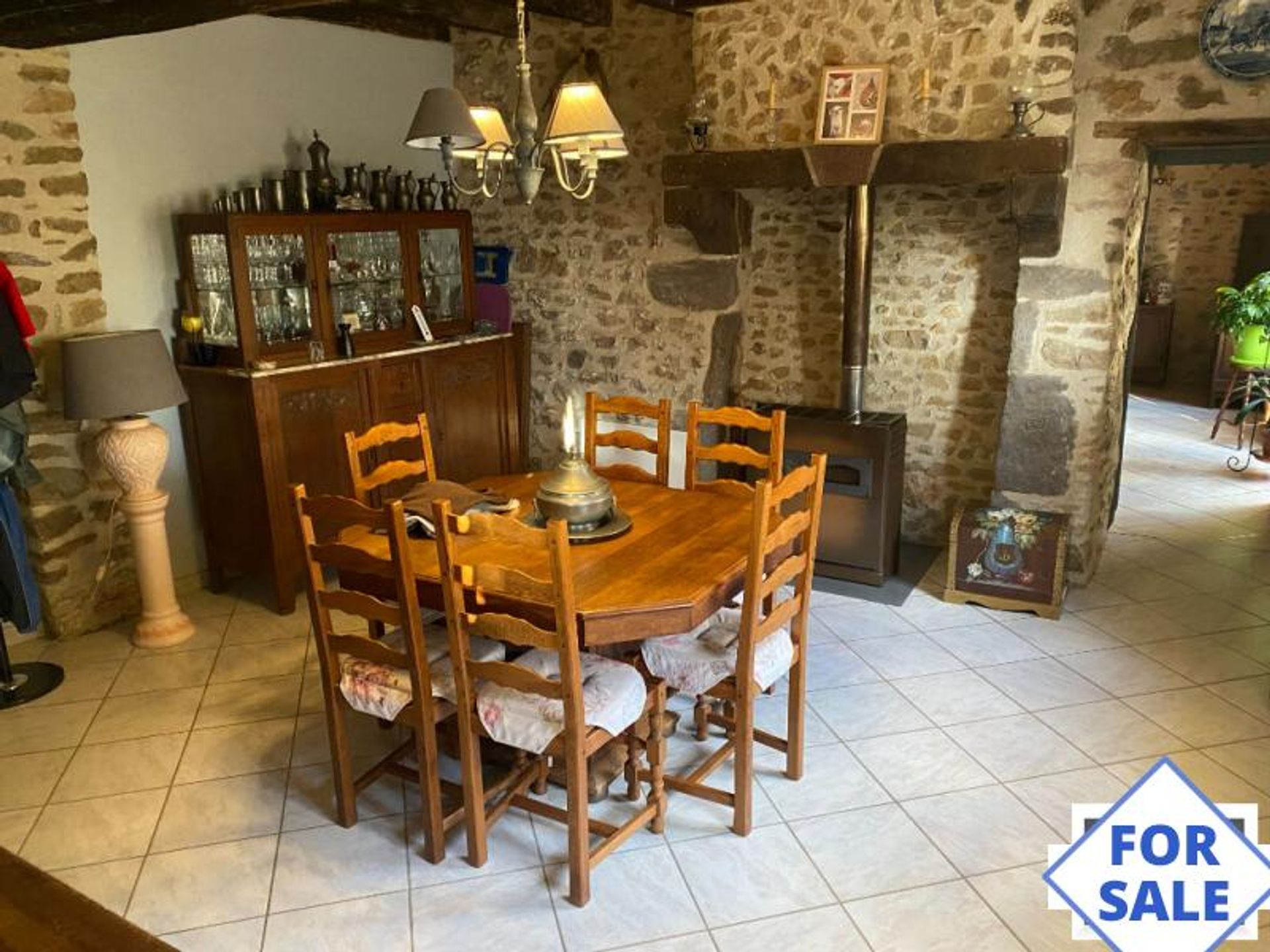 Casa nel Saint-Leonard-des-Bois, Pays de la Loire 10096832