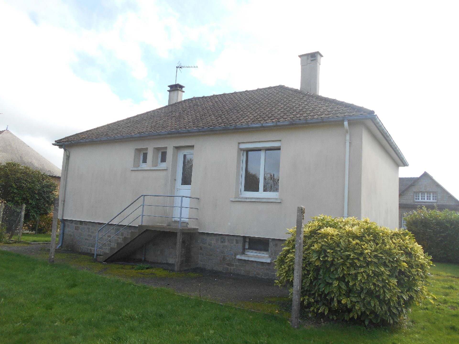 Casa nel Saint-Martin-de-Landelles, Normandia 10096846