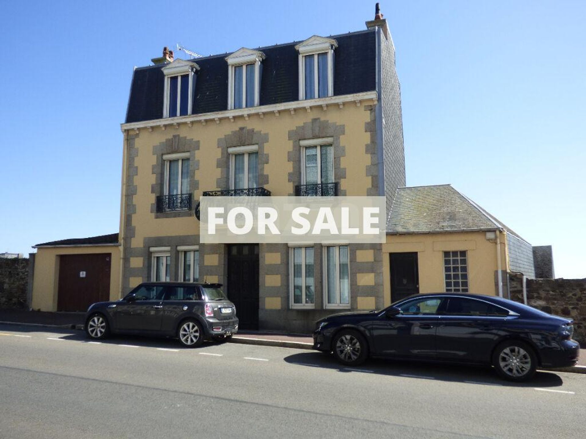 House in Granville, Basse-Normandie 10096883