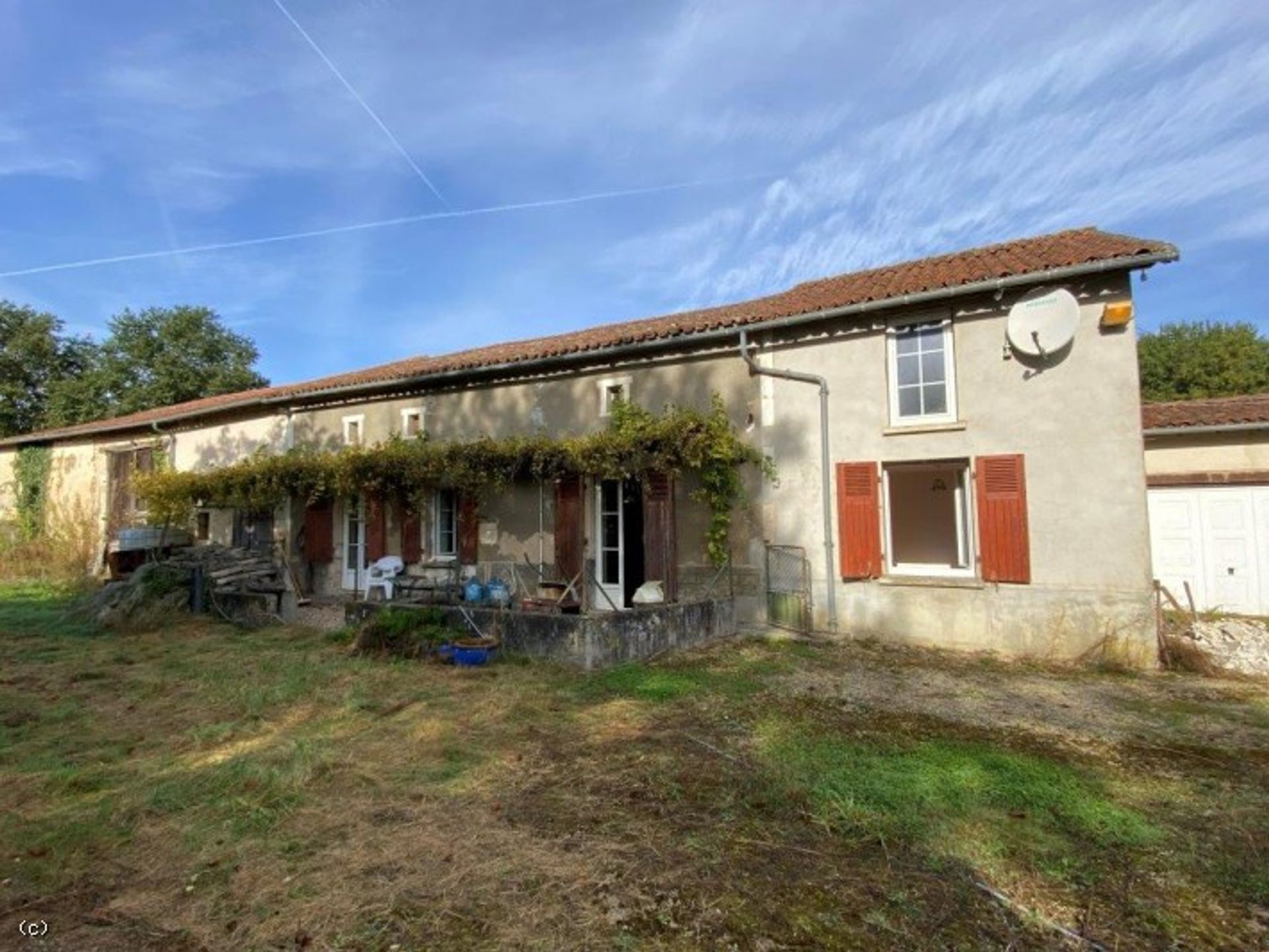 Hus i Savigne, Nouvelle-Aquitaine 10097047