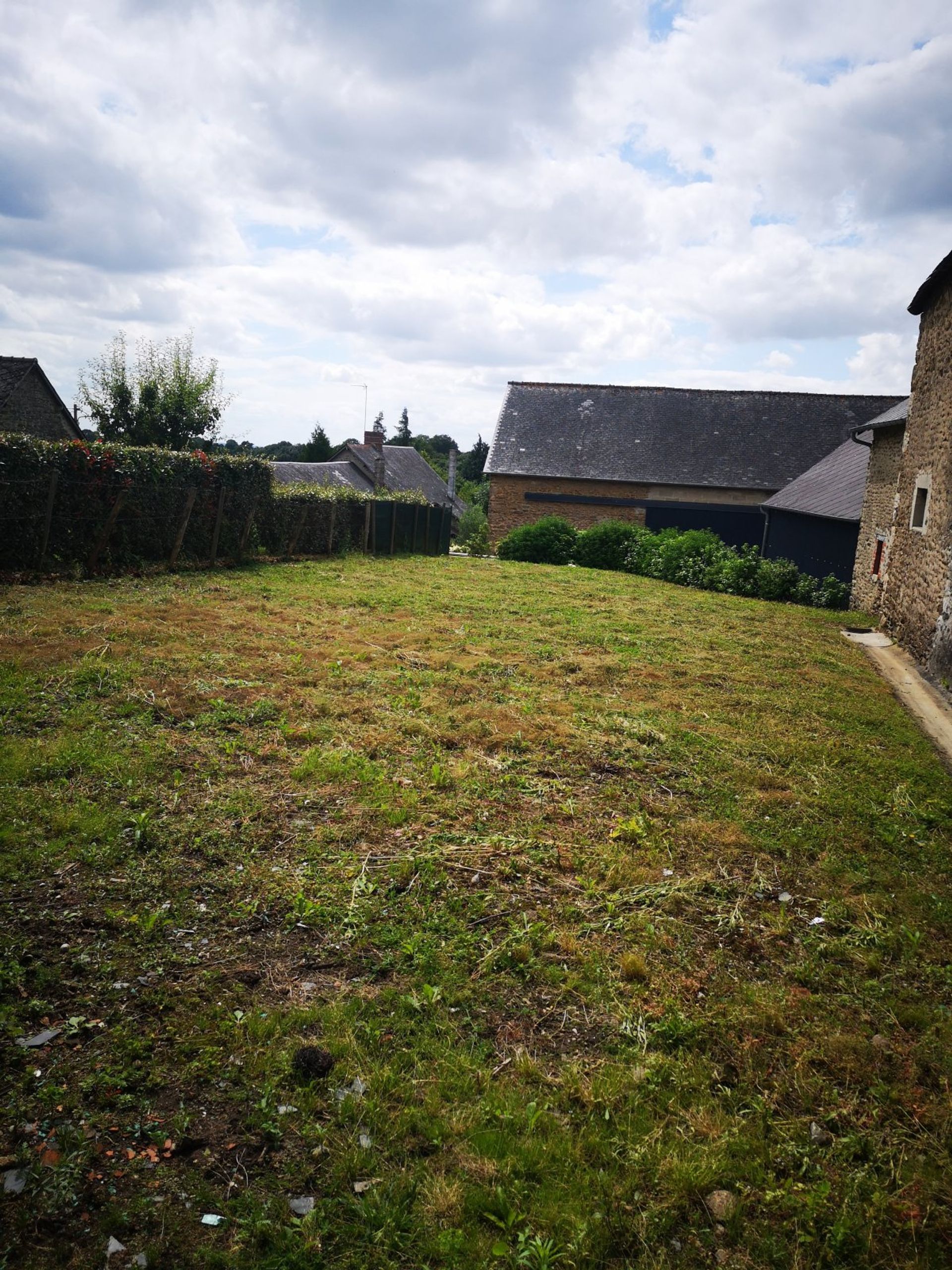 casa en Hardanges, Pays-de-la-Loire 10097127