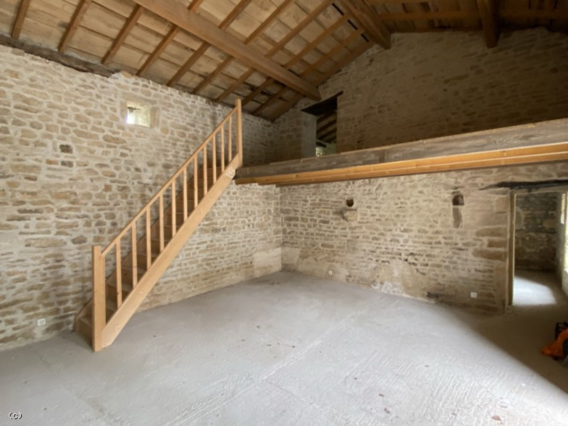 Hus i Villefagnan, Poitou-Charentes 10097371