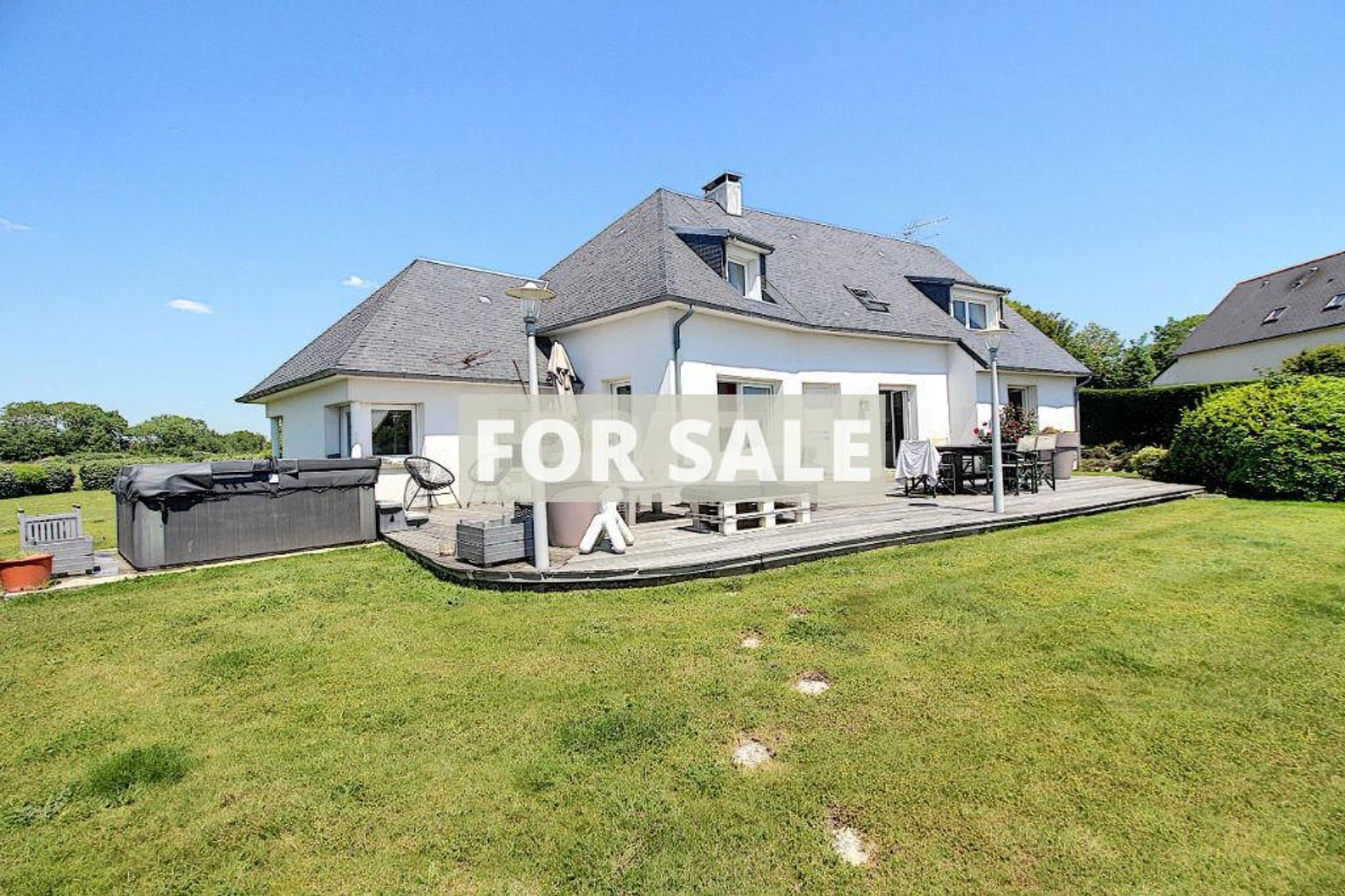 House in Saint-Aubin-des-Preaux, Normandie 10097530